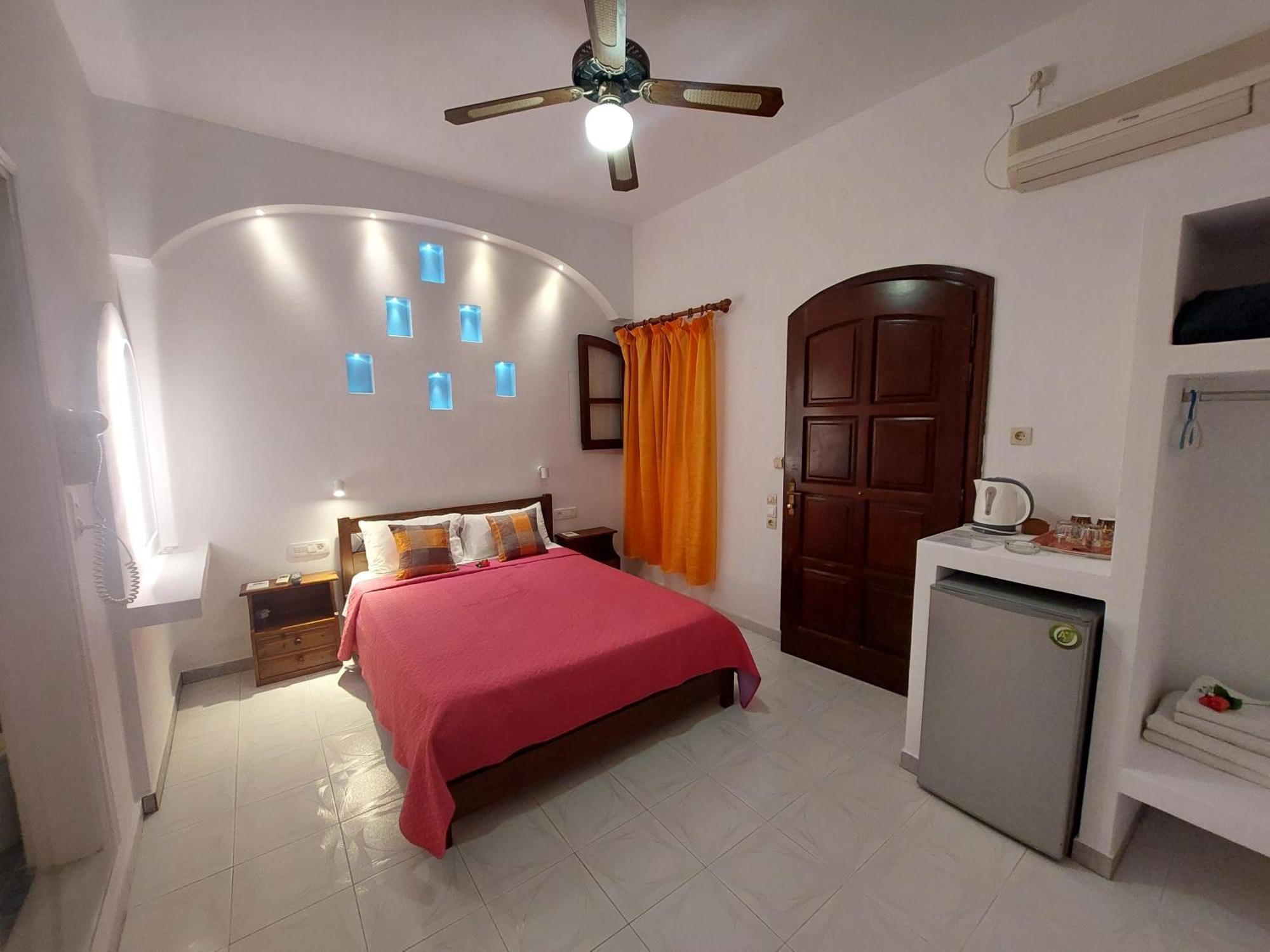 Guest house Evelina Pension: Diverse Near Black *