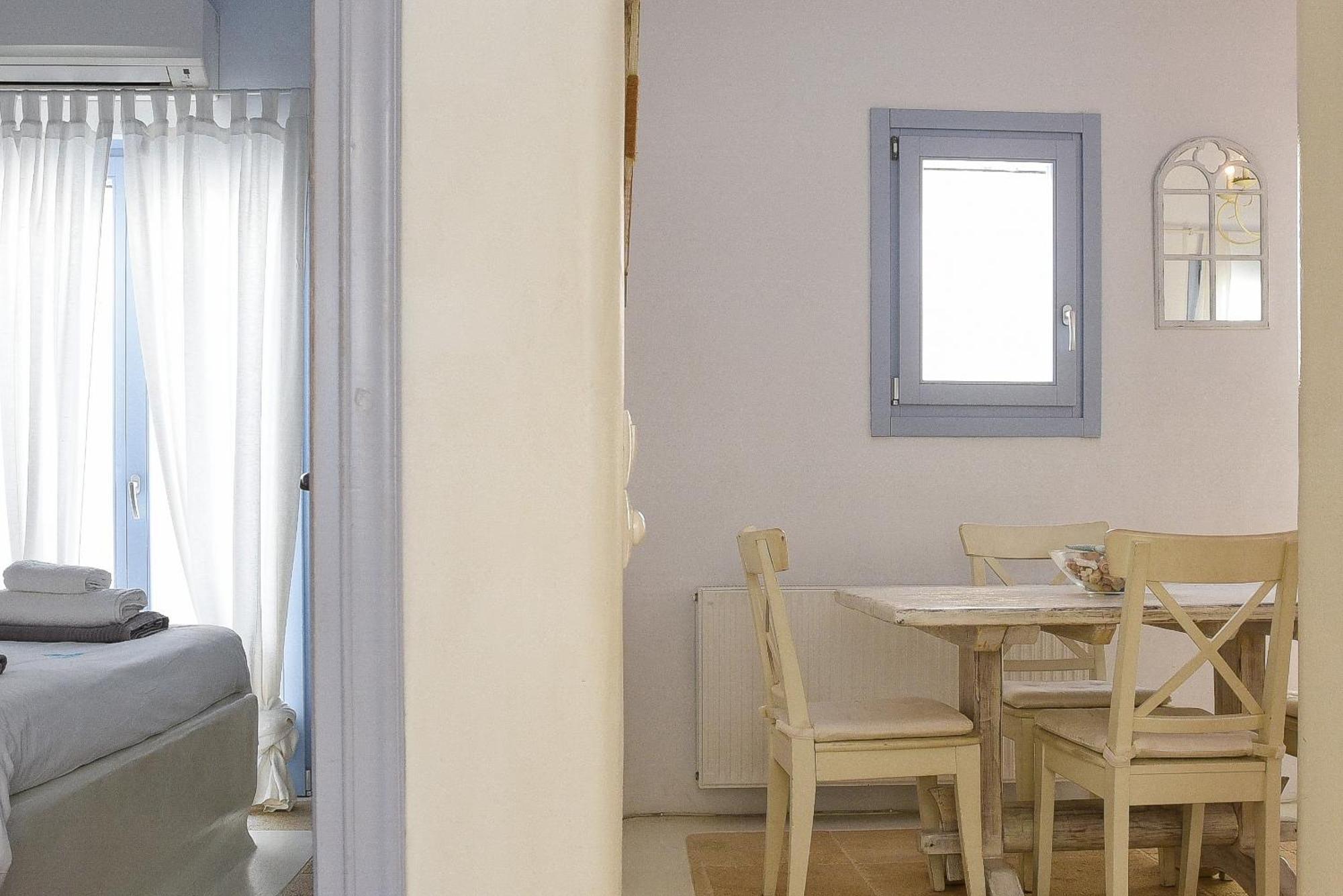 Blue Daisy House, Ornos, By Myconbay Mykonos Holiday home