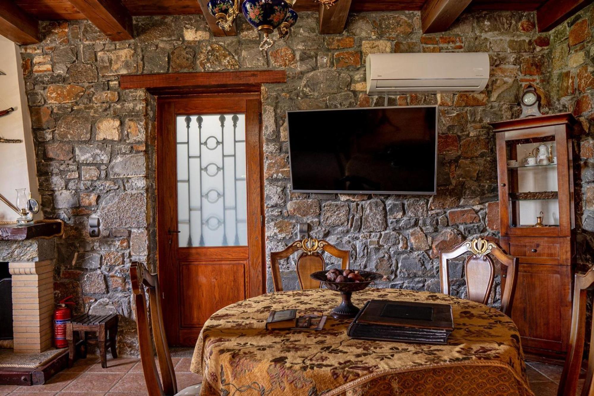 Villa Iris Stone Built Milatos