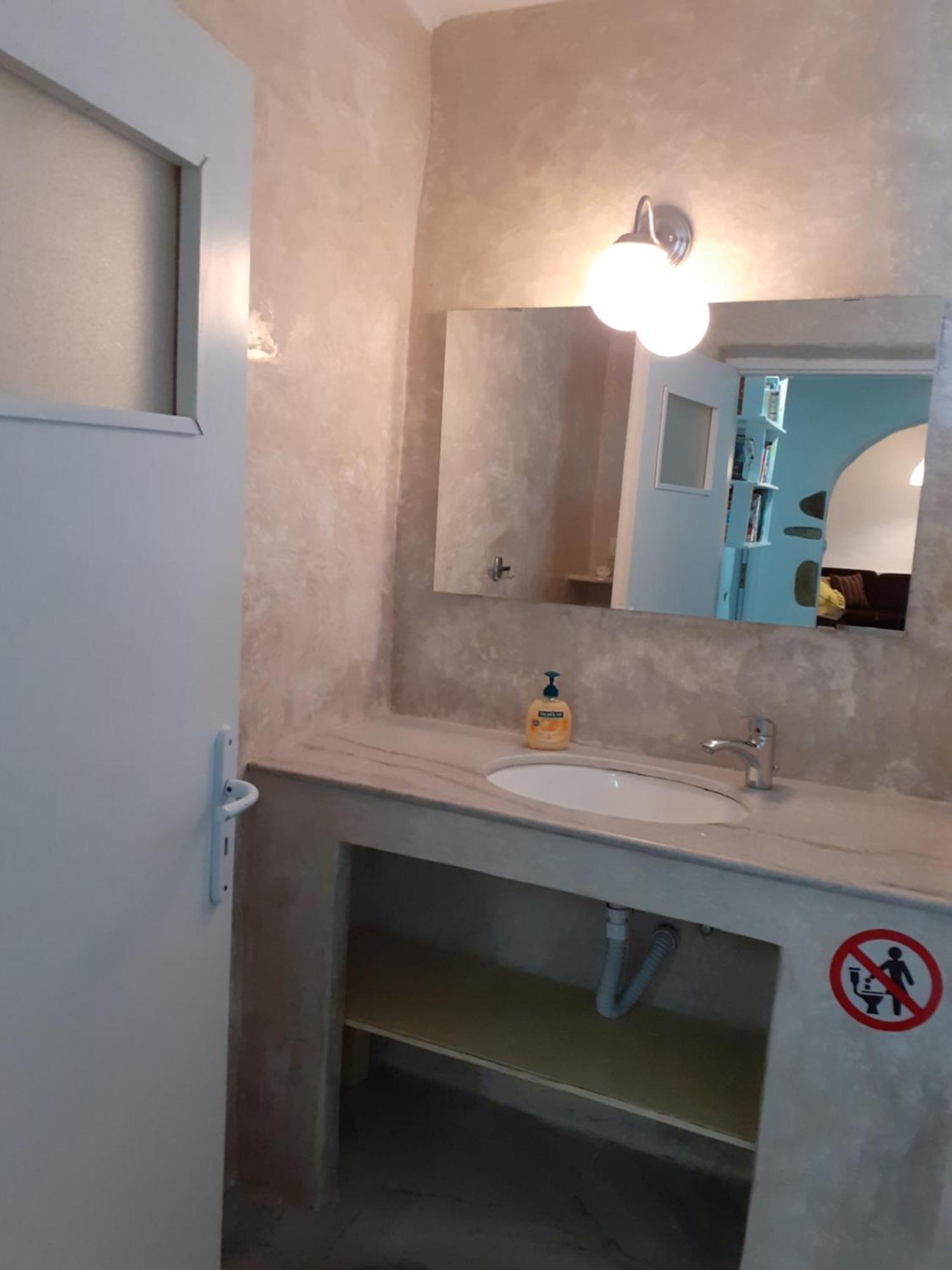 Apartment Nikorama House Piso Livadi