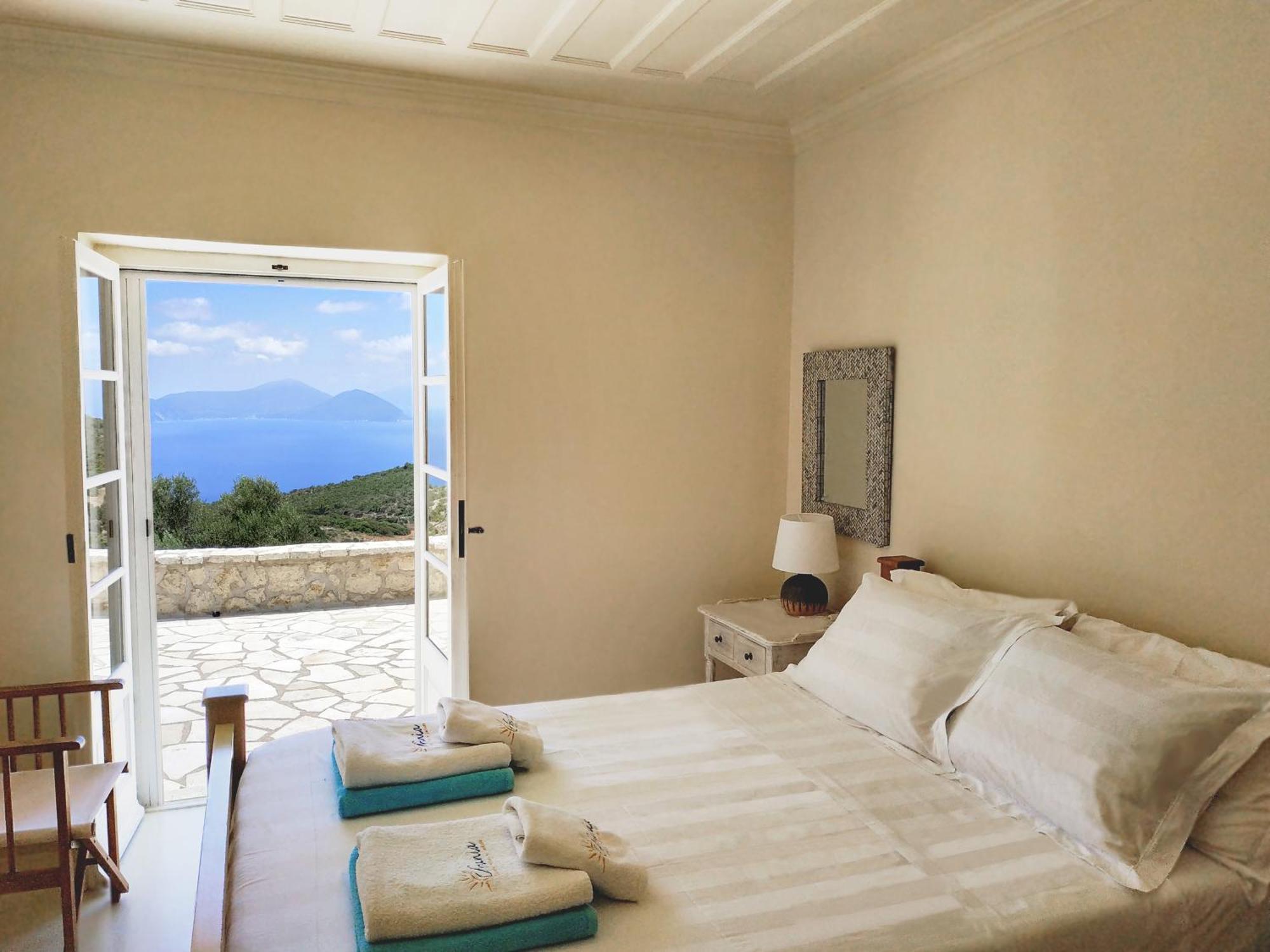 Villa Urania Luxury Geofos Pondi