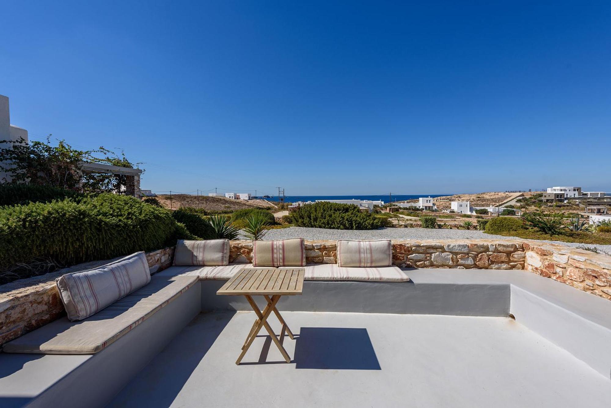 Holiday home Seaside With Hot Tub, Vineyard, Shared Pool And View