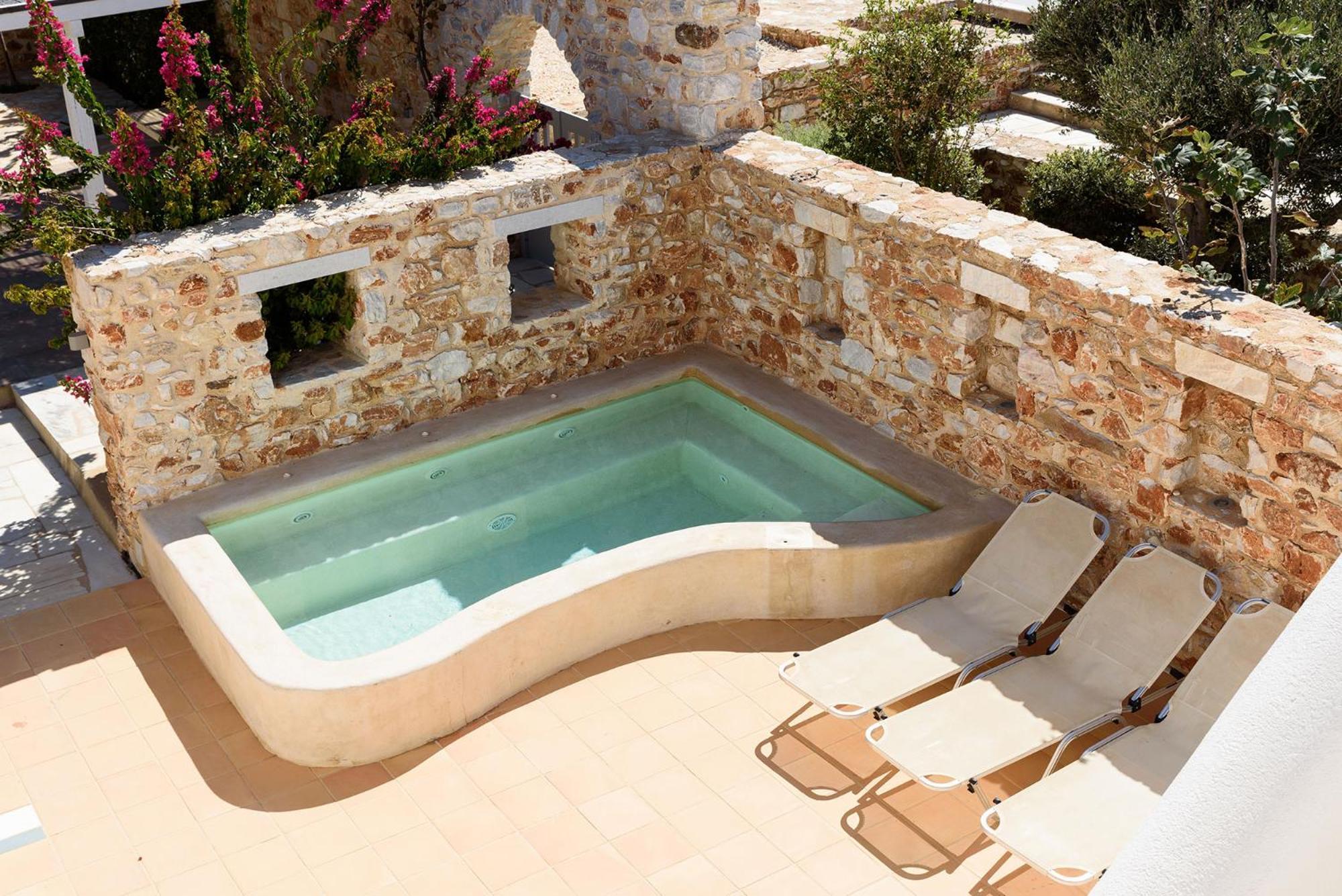 Seaside With Hot Tub, Vineyard, Shared Pool And View Holiday home Parikia (Paros)