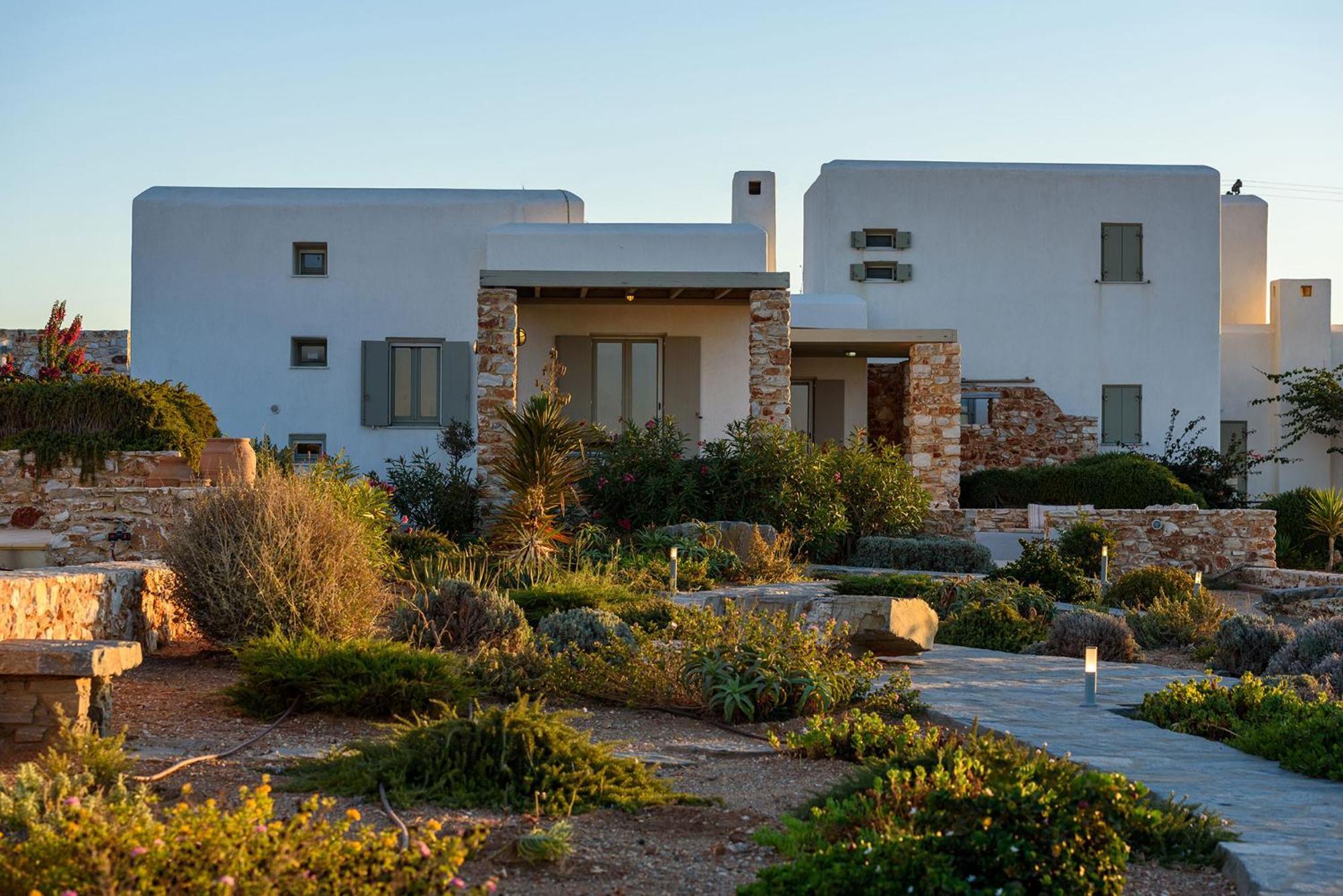 Holiday home Seaside With Hot Tub, Vineyard, Shared Pool And View