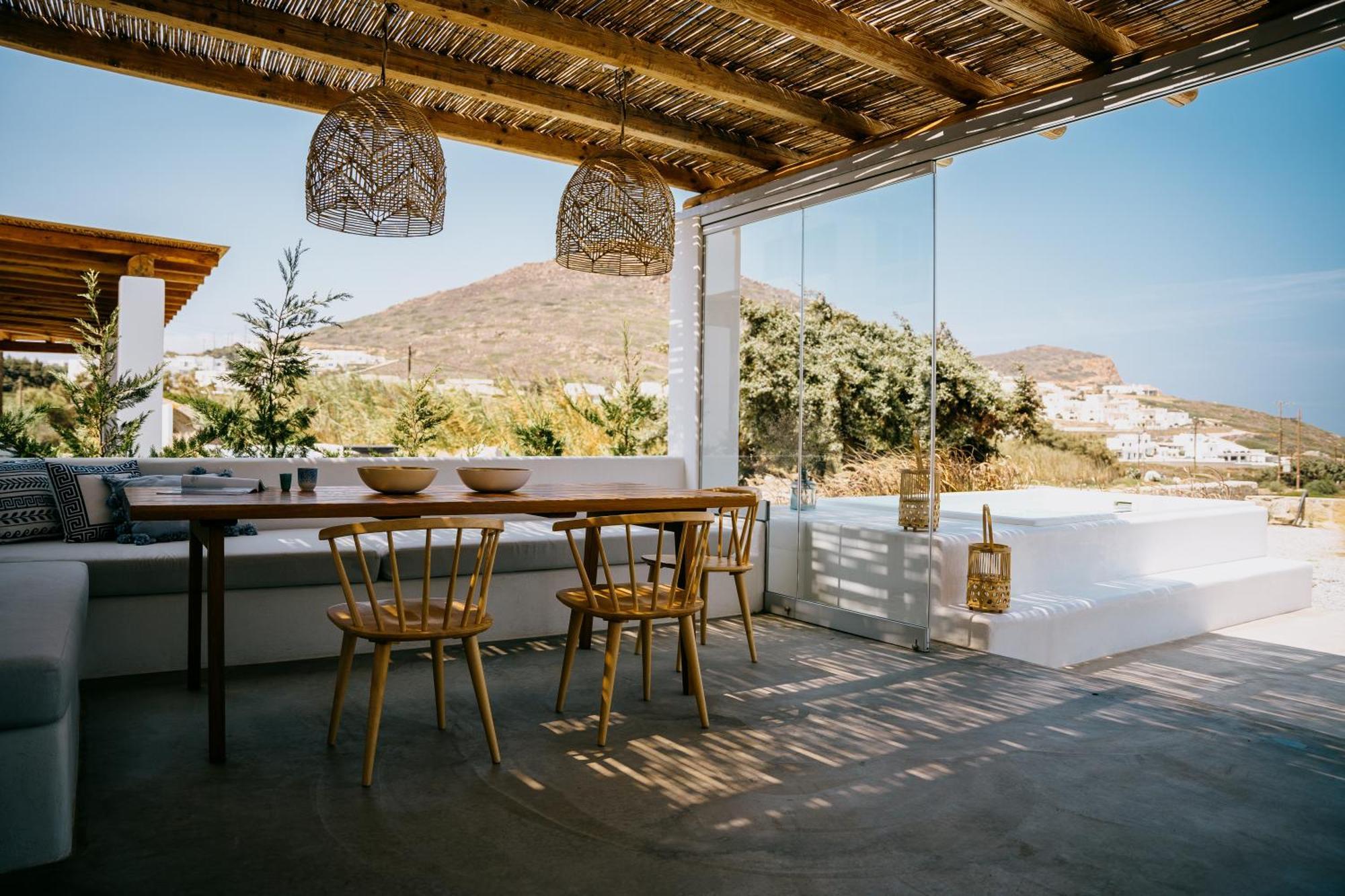 Ilios, Stelida Naxos, By Naxosvibe Stelida (Naxos)