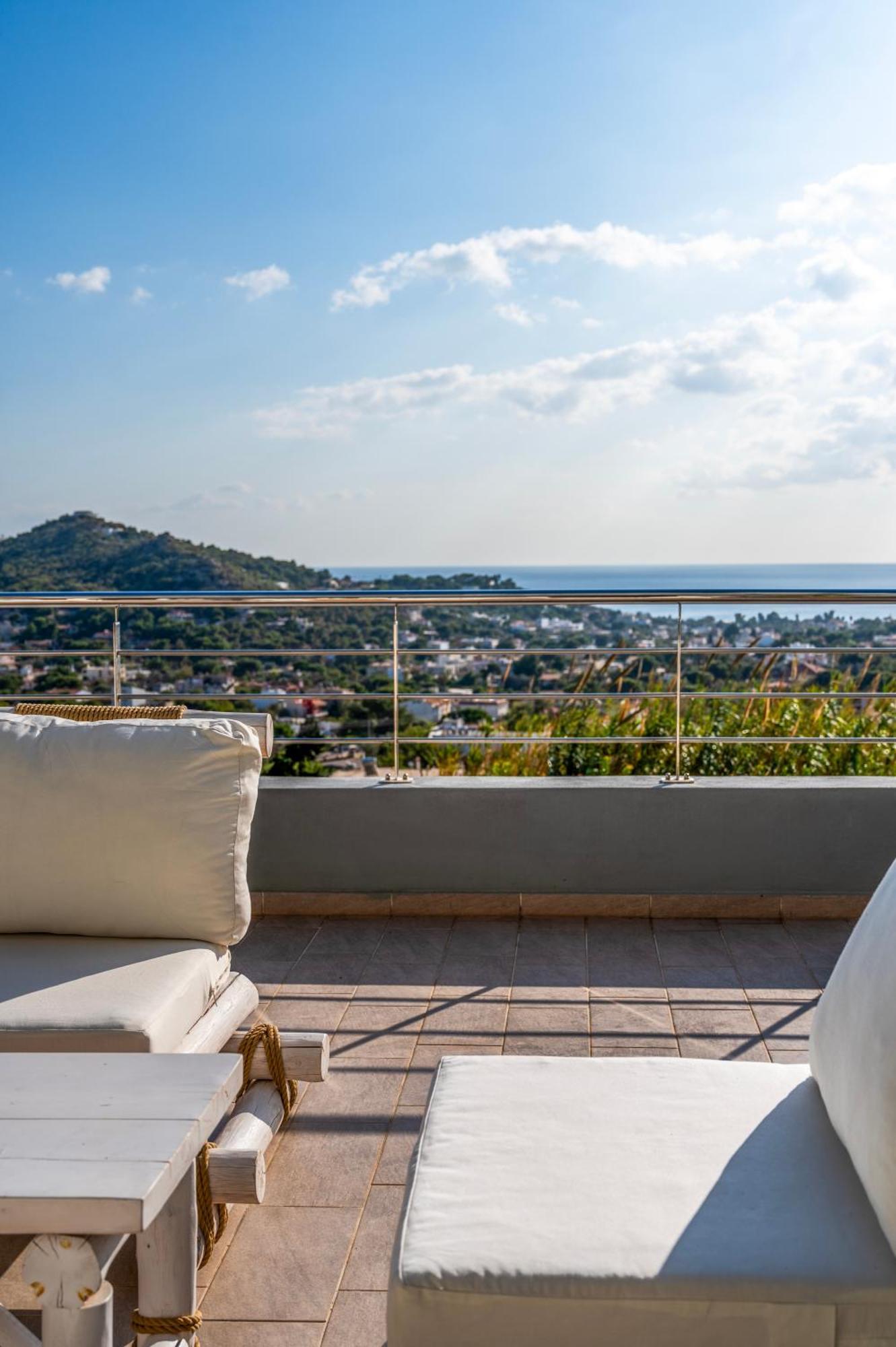 Azzura With Sea View & Private Pool At Athens Riviera Apartment