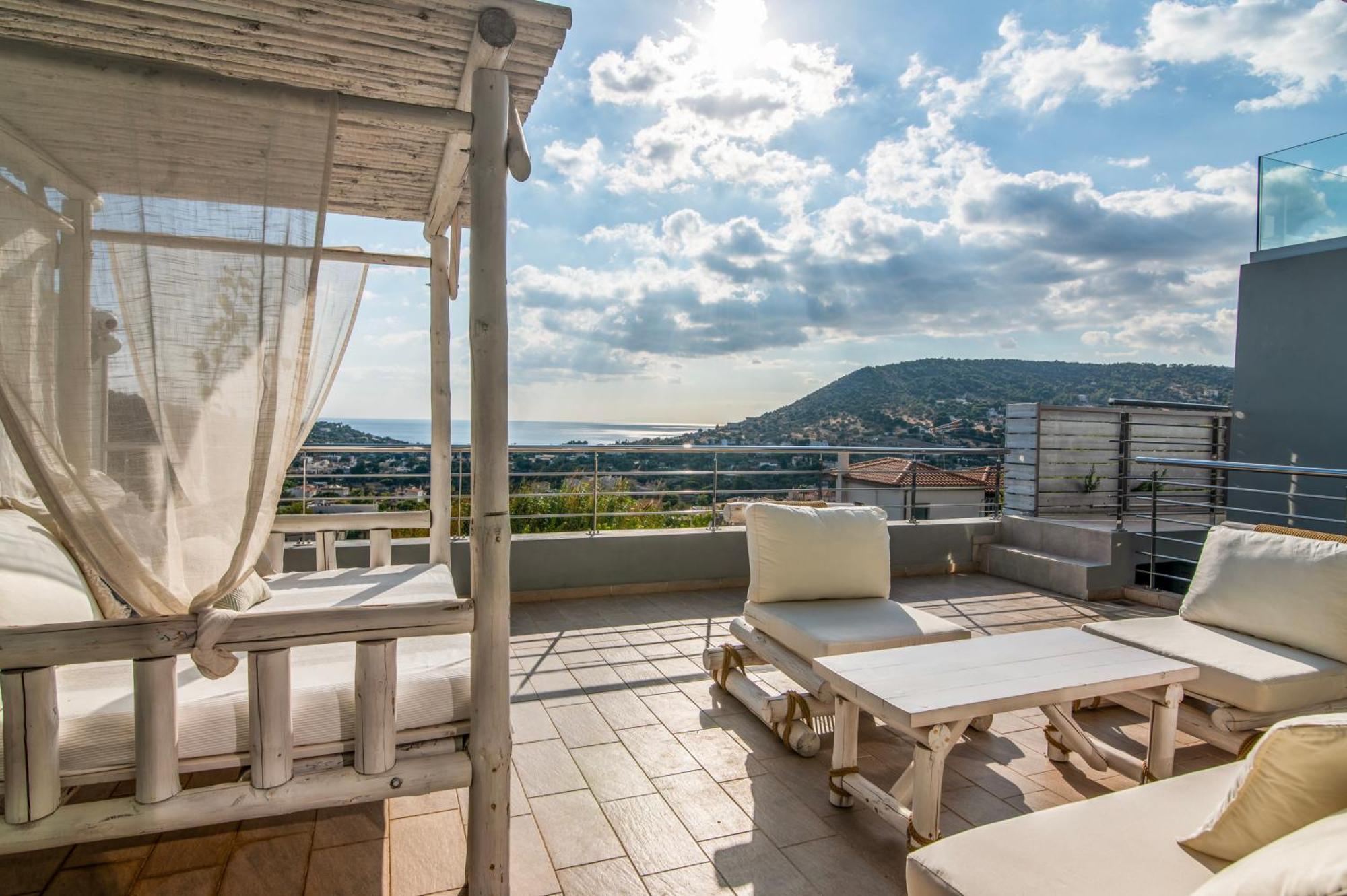 Azzura With Sea View & Private Pool At Athens Riviera *