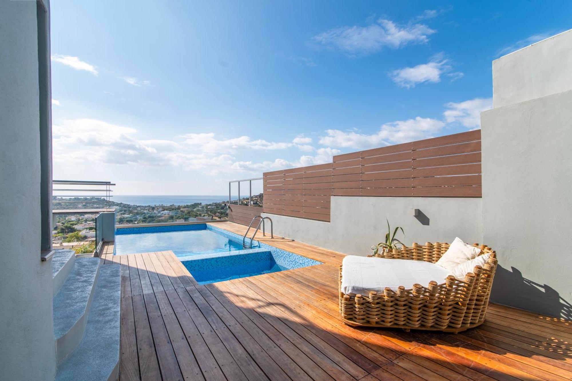 Azzura With Sea View & Private Pool At Athens Riviera * Agia Marina (Attica)