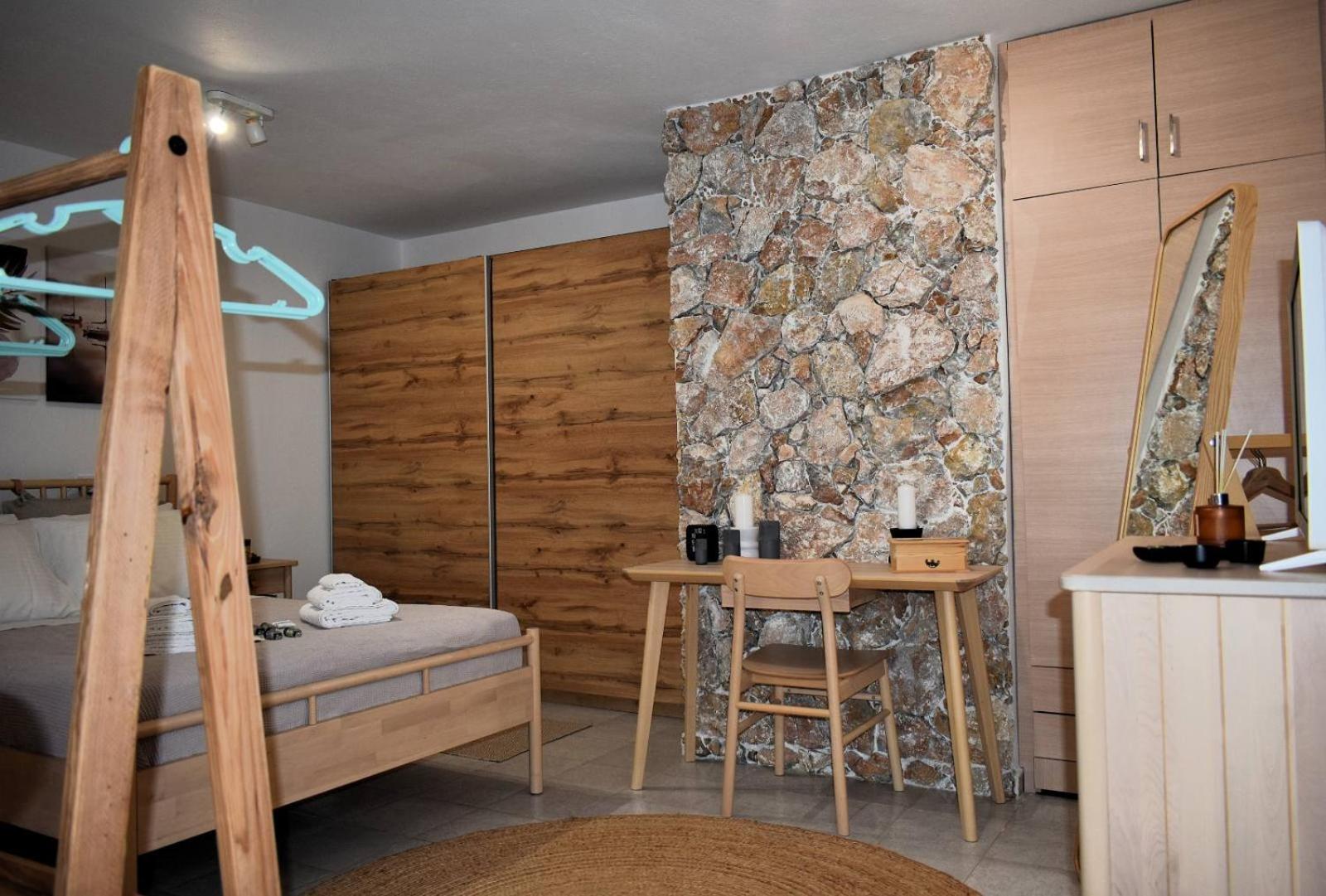 The House On The Rock Apartment Antimachia