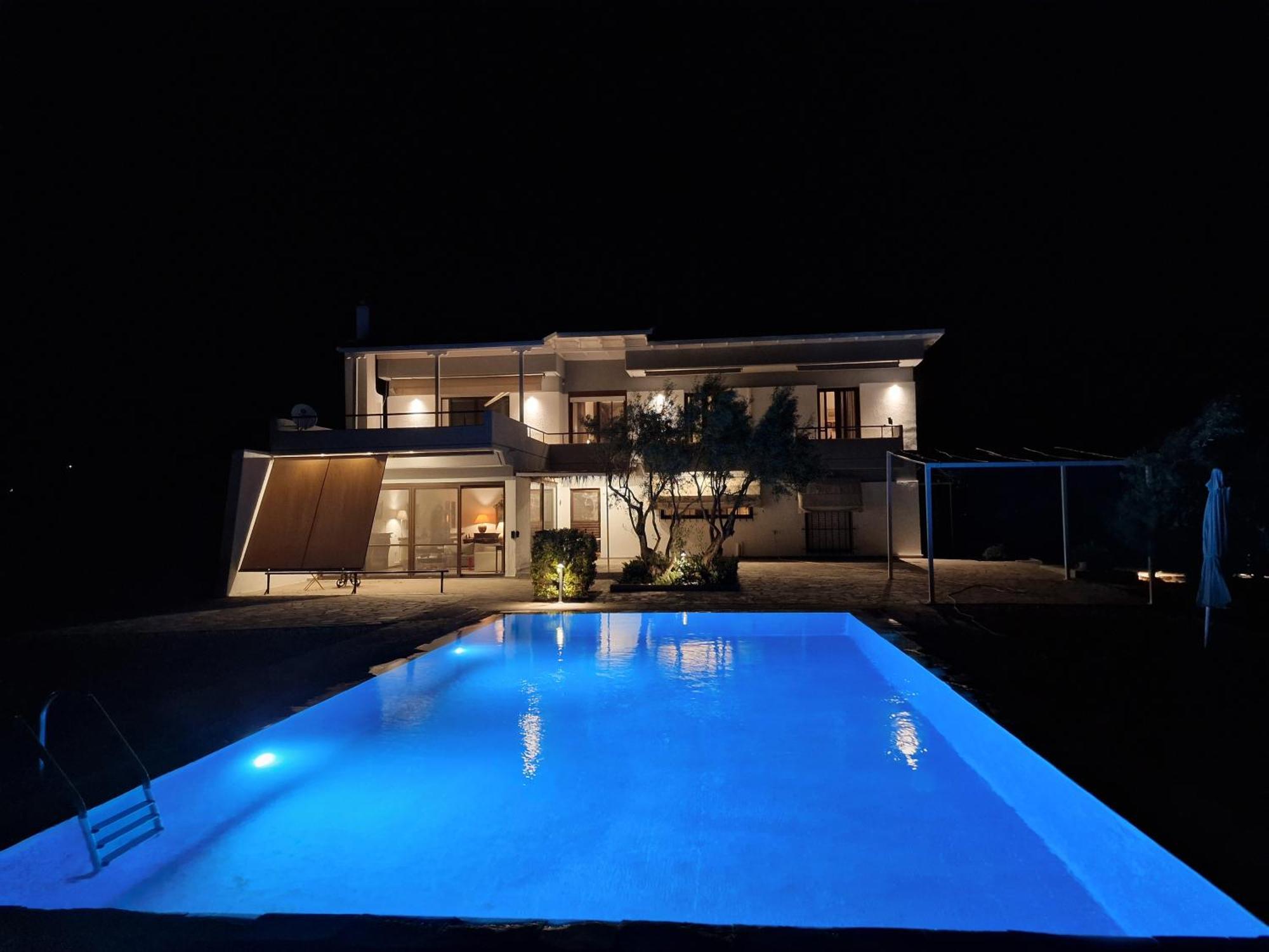 Villa Turquoise *