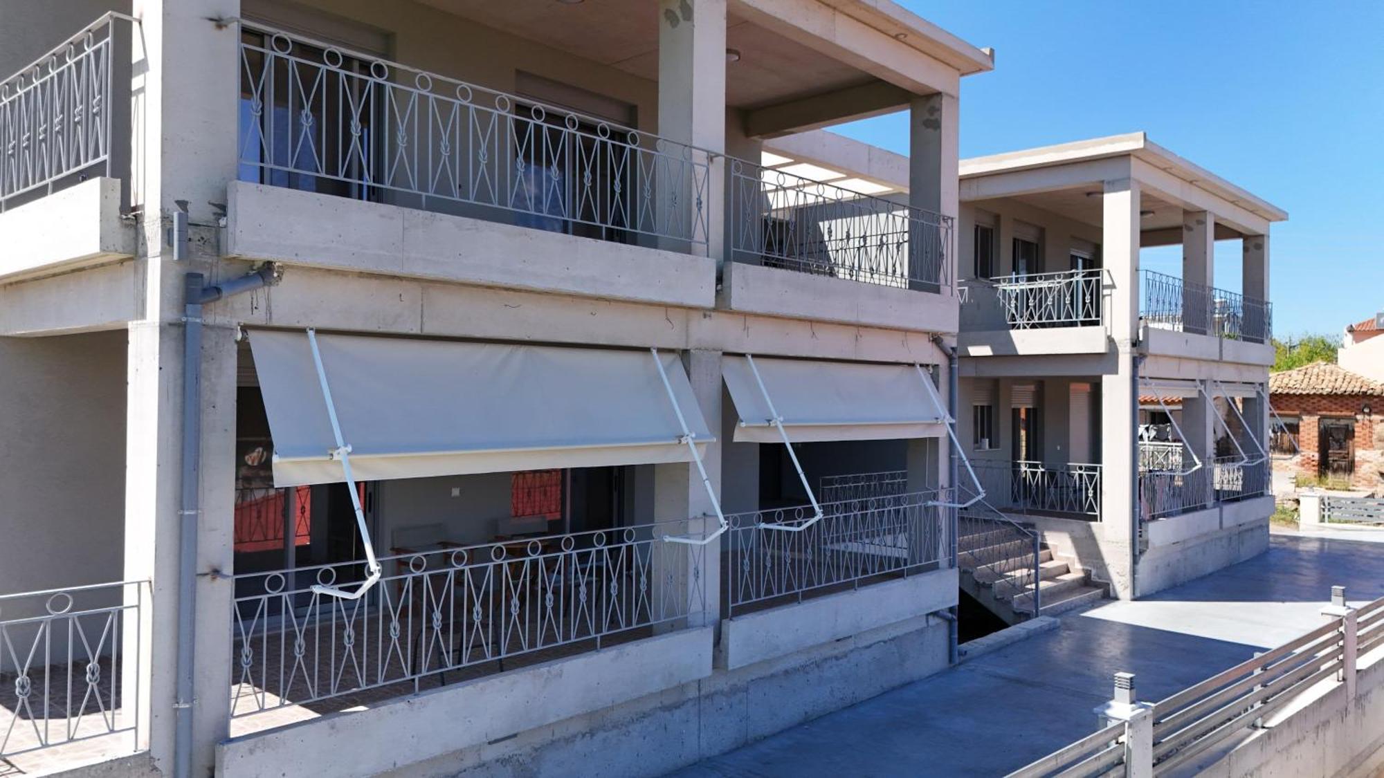 Makarounis Athanasios Apartment Petalidi
