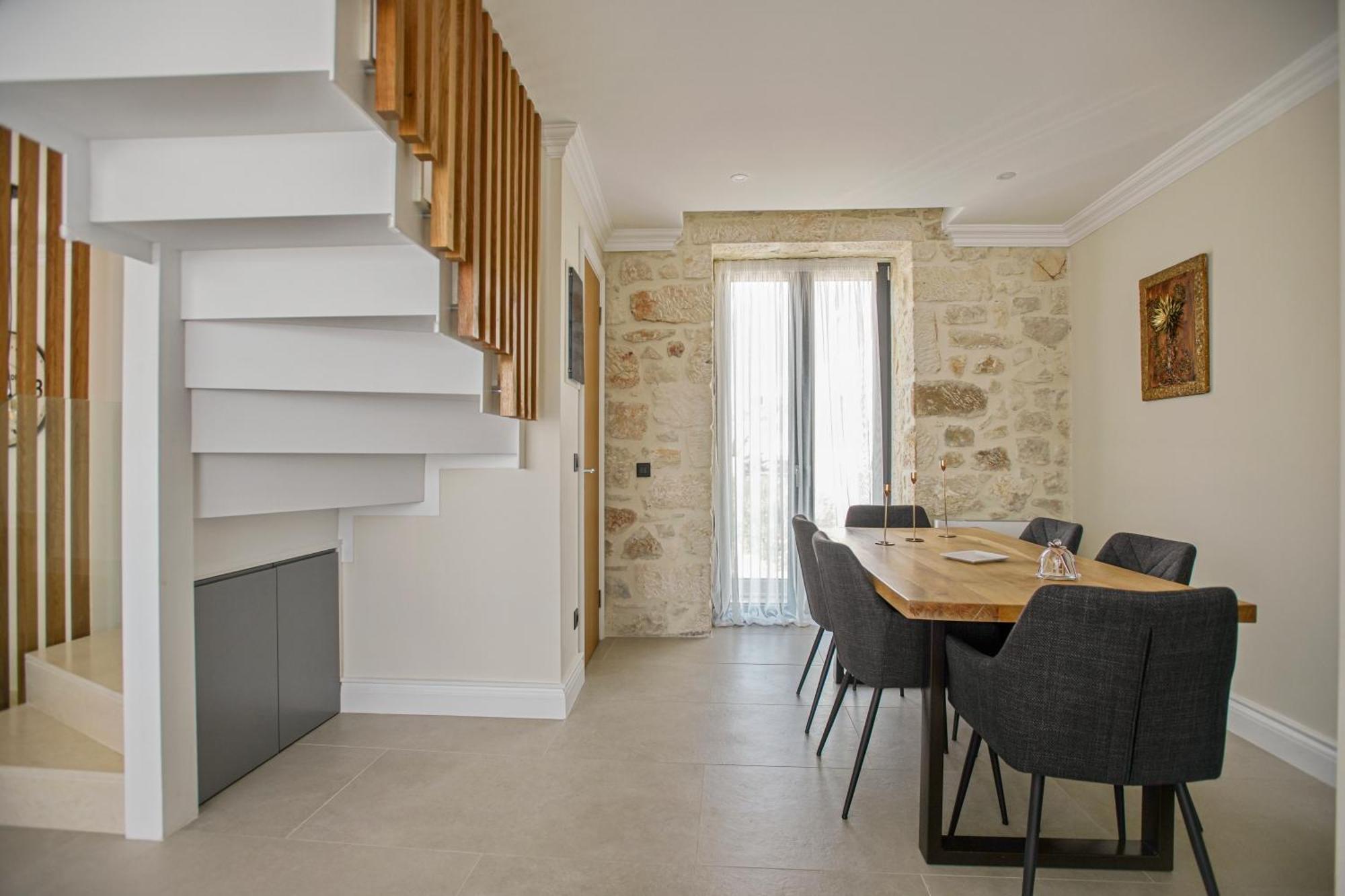 Villa Theasis Beachfront With Terrace Seconds From The By Hospi
