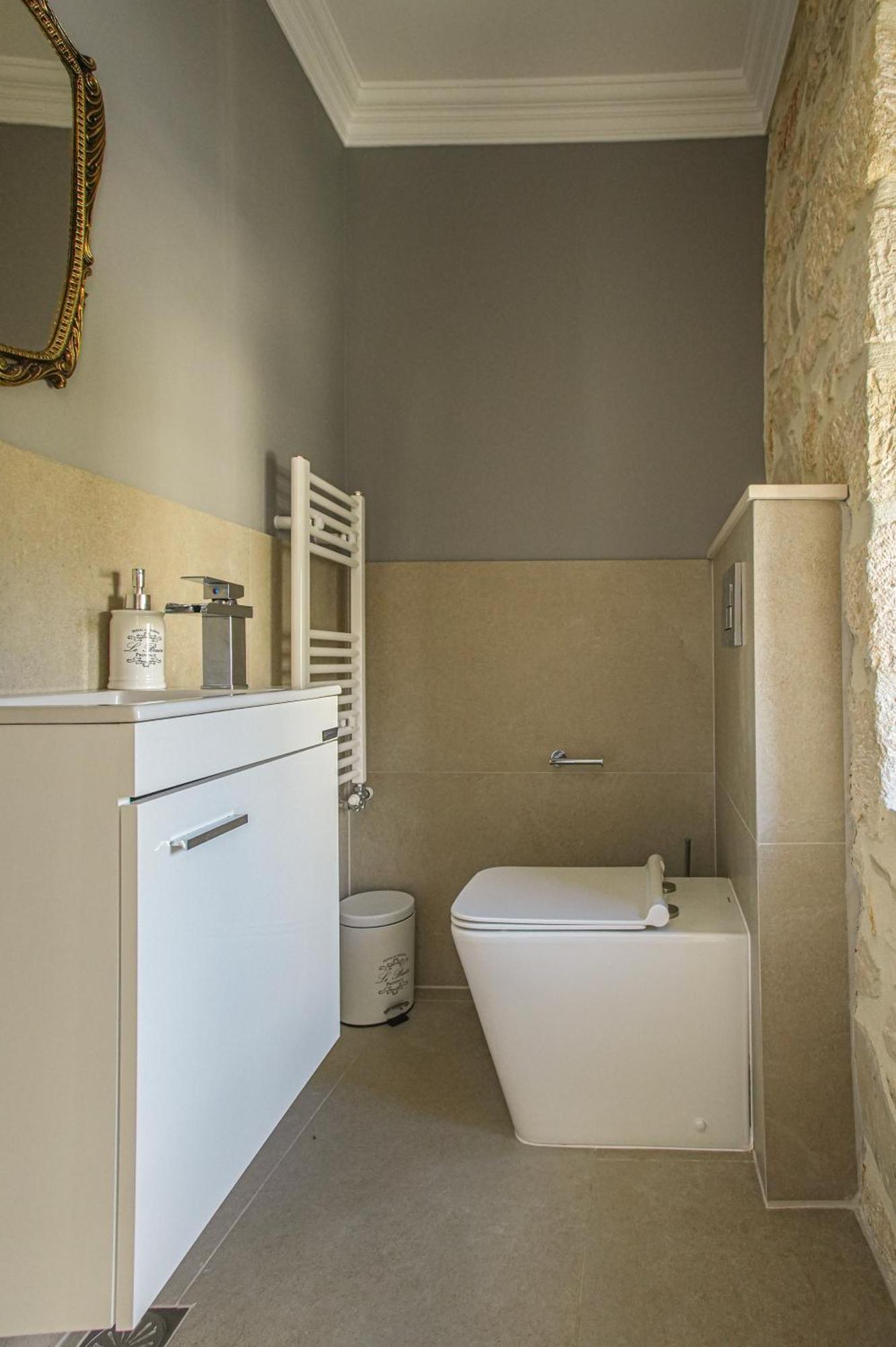 Theasis Beachfront With Terrace Seconds From The By Hospi Villa Agia Pelagia (Crete)