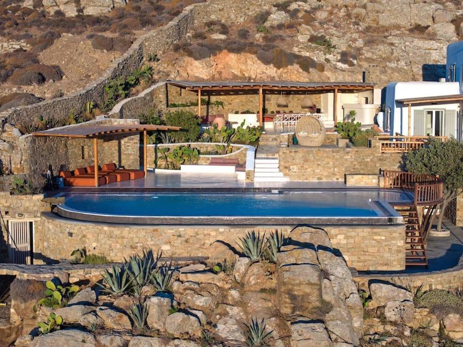 Maera 3 Villa