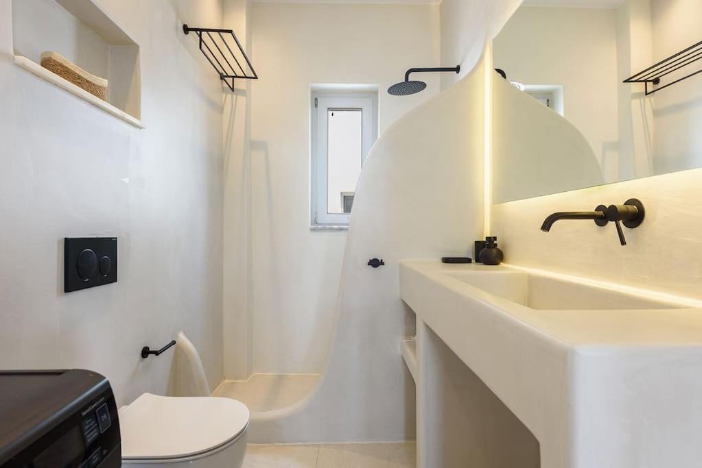 Villa Black Pearl - Sea Front *