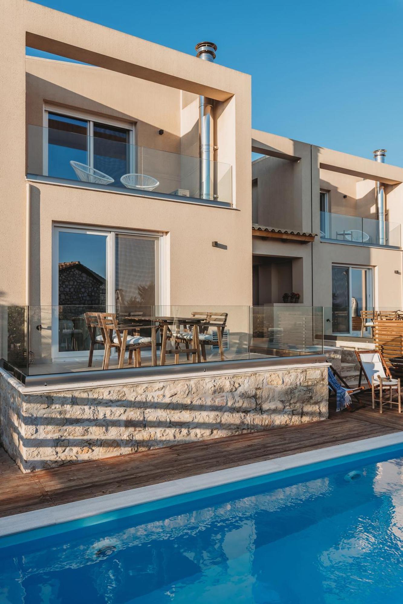 Dolce Luxury Villa