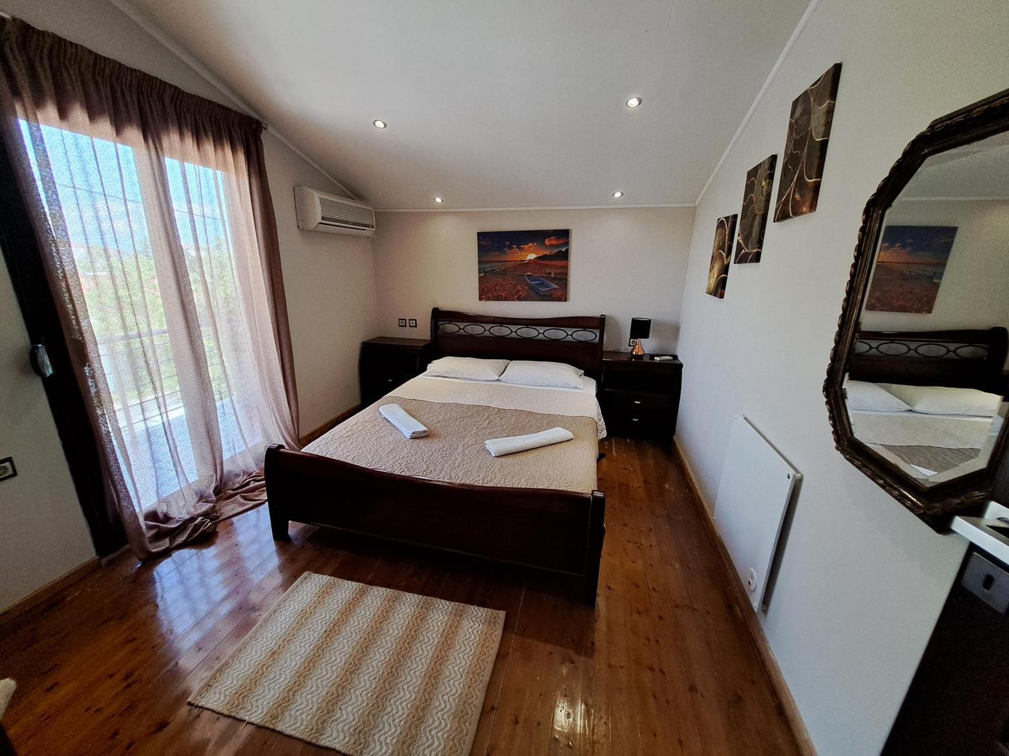 Akis House Nea Mesagkala