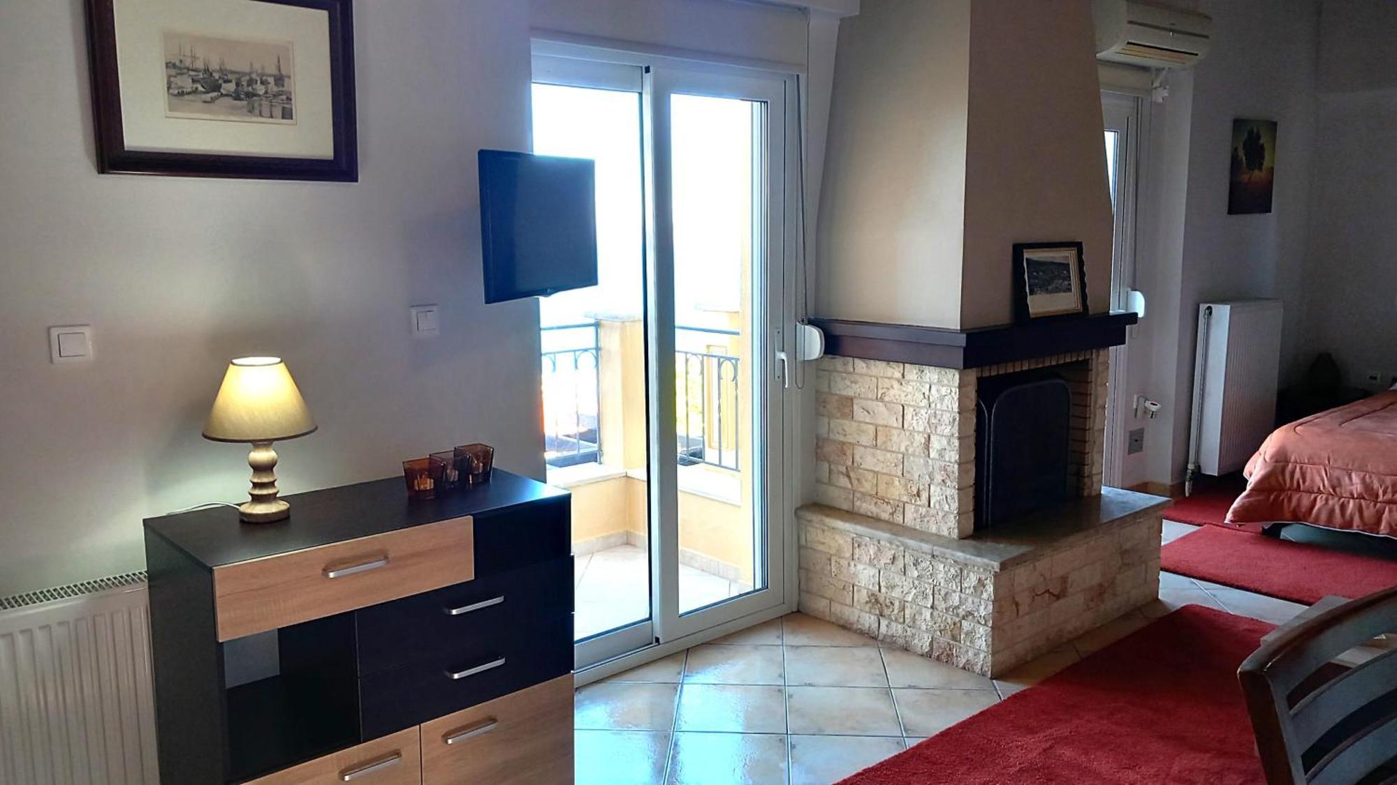 Xanthippe Villa