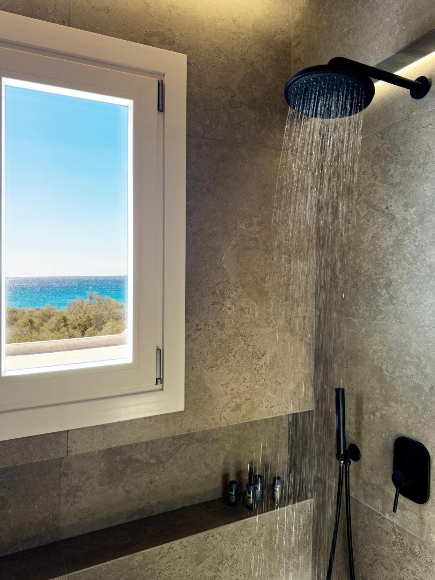 Perigiali & Folegandros 5* Agali
