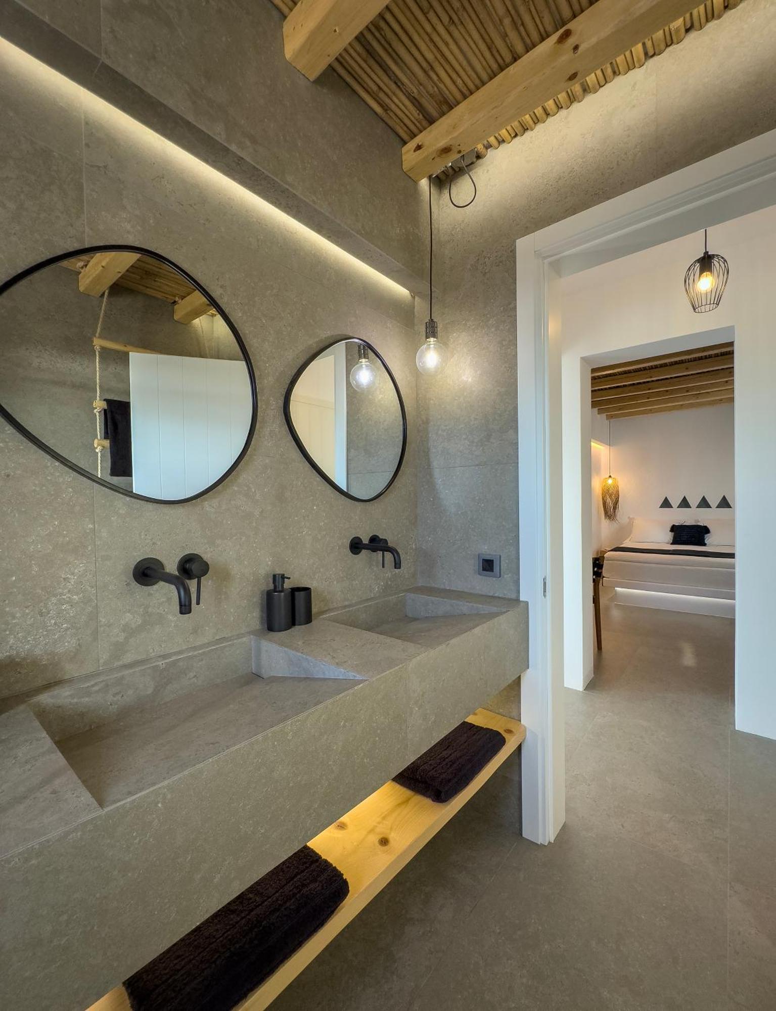 Perigiali & Folegandros Guest house Agali