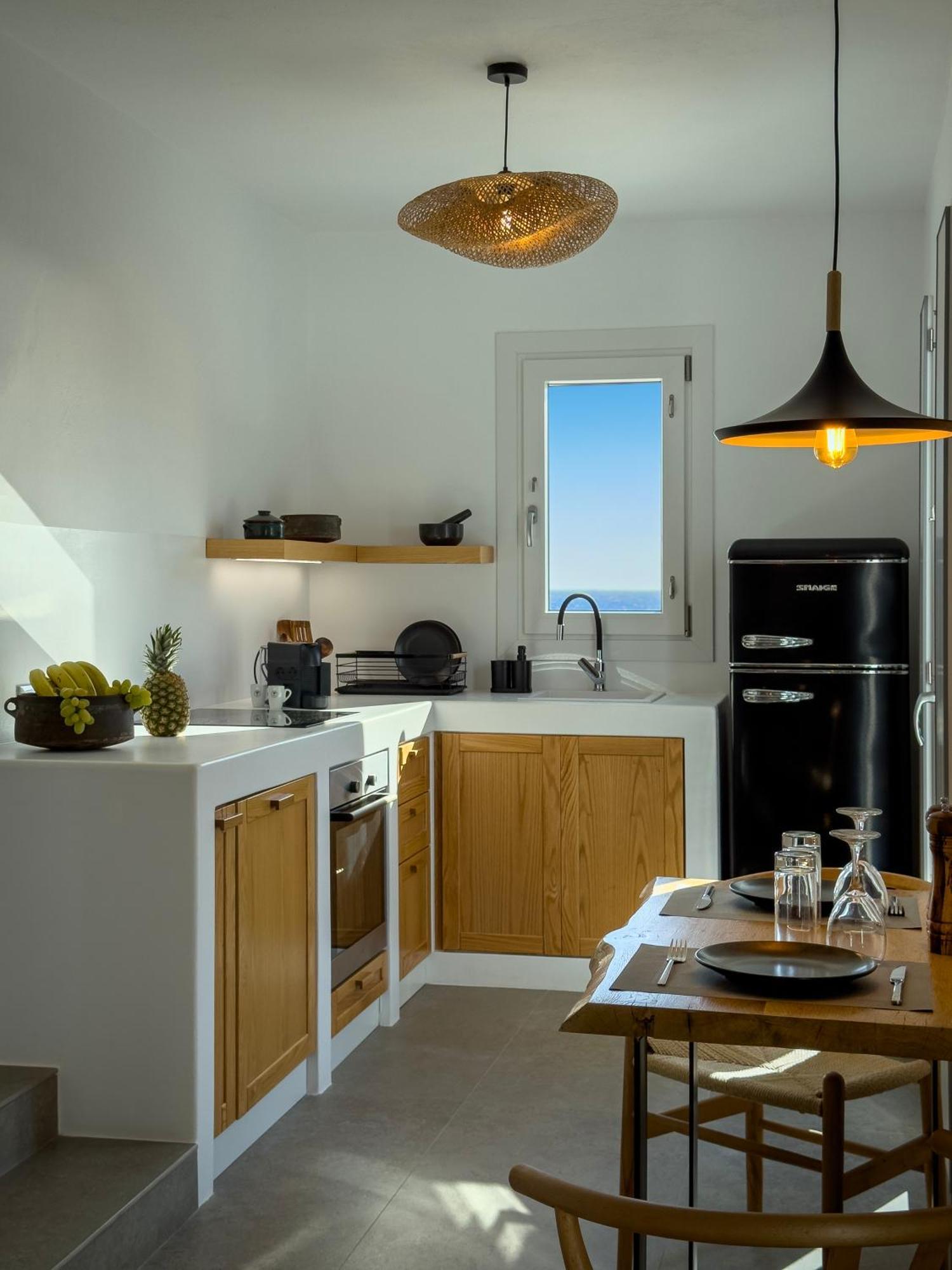 Guest house Perigiali & Folegandros Agali