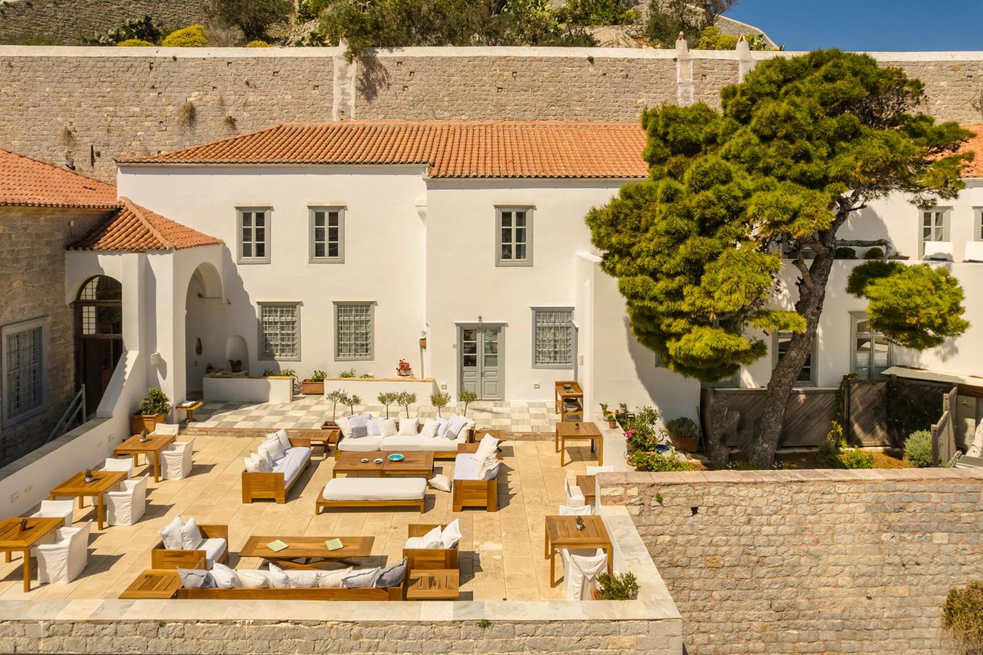 Hydrea Exclusive Hospitality Hotel