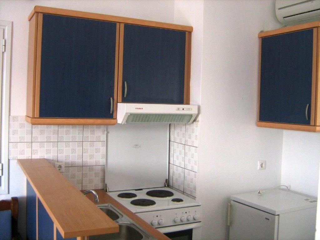 Palmos Self-catering With Sea View