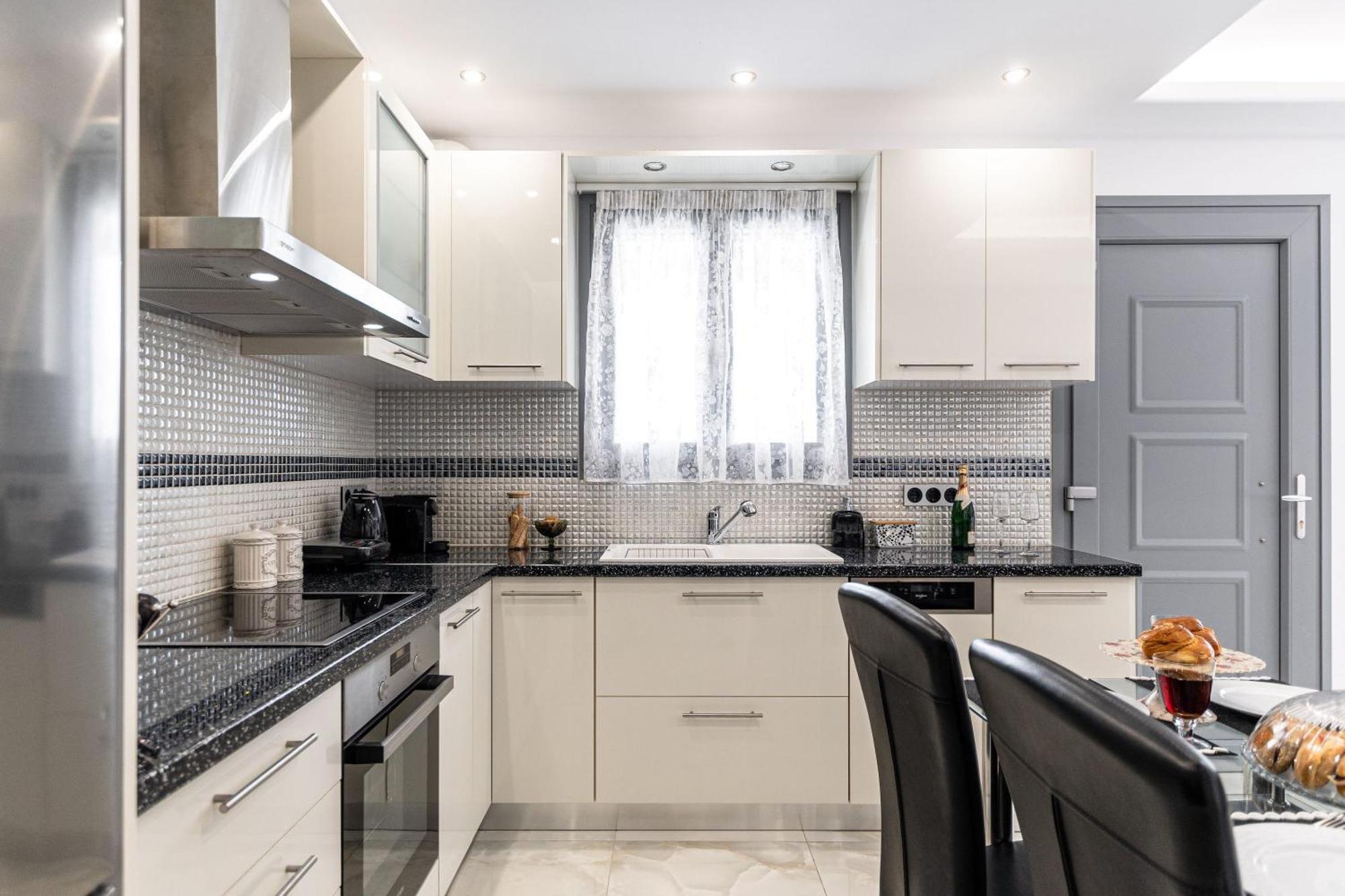 The Diamonds Of Naxos - Aggidia Apartment Agkidia