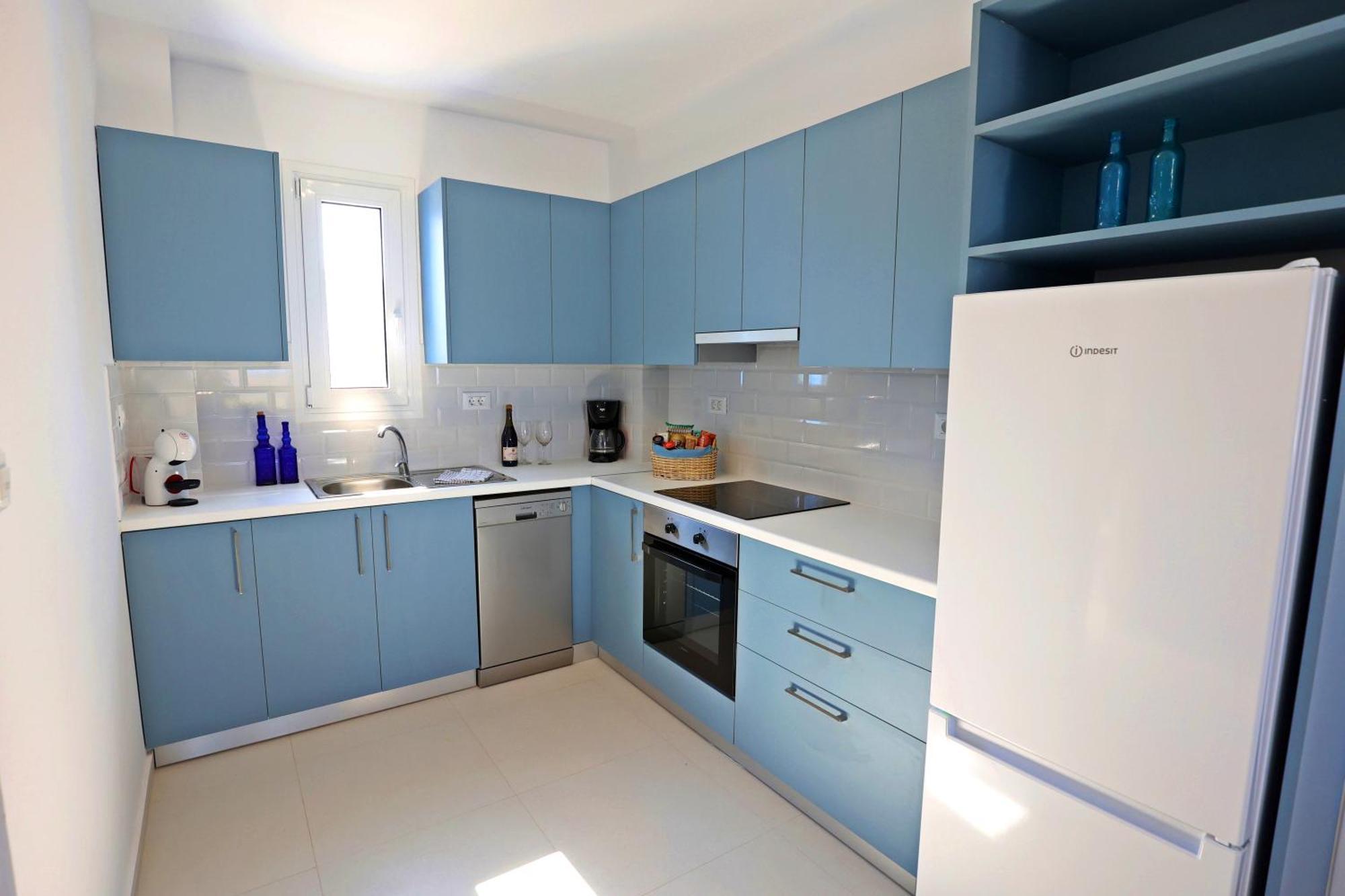 Xenos 6 With A Private Pool Near The Sea *
