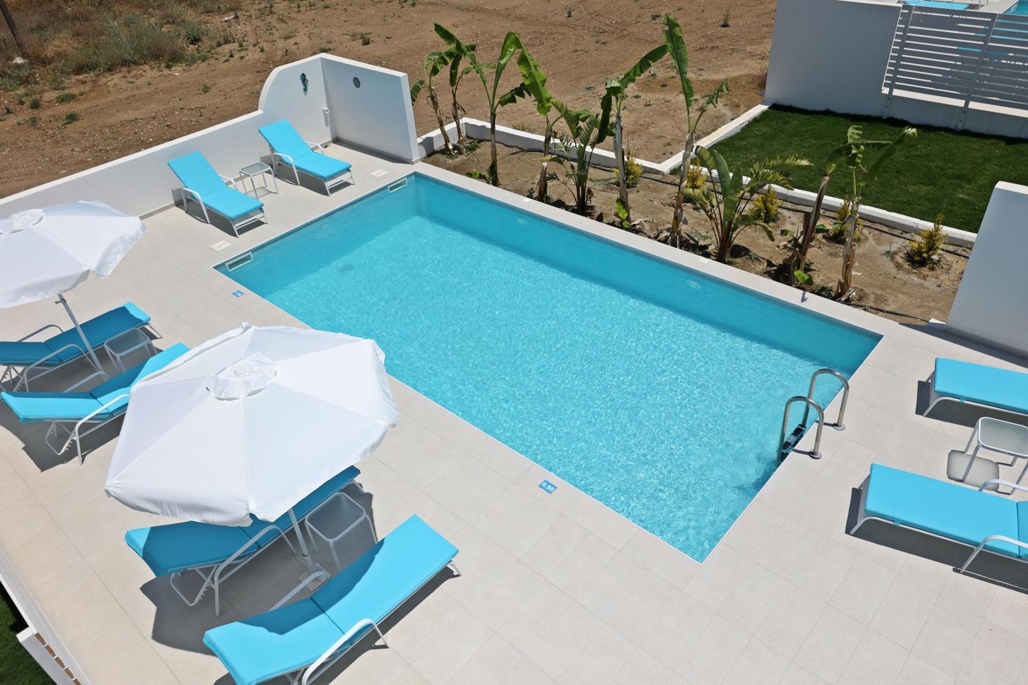 Xenos 6 With A Private Pool Near The Sea *