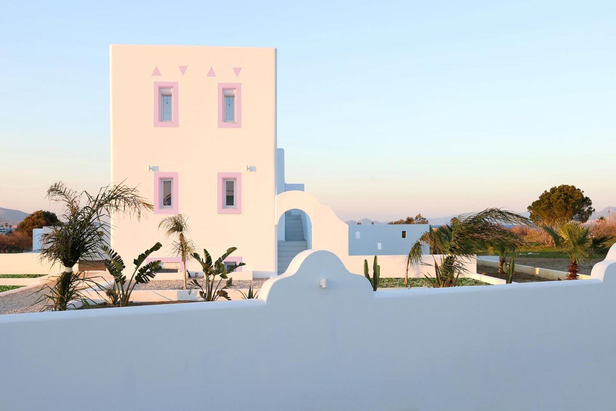 Xenos 6 With A Private Pool Near The Sea