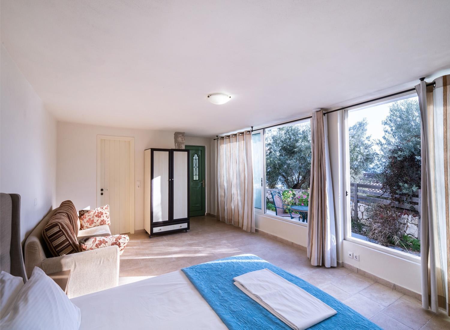 Anemus Villa