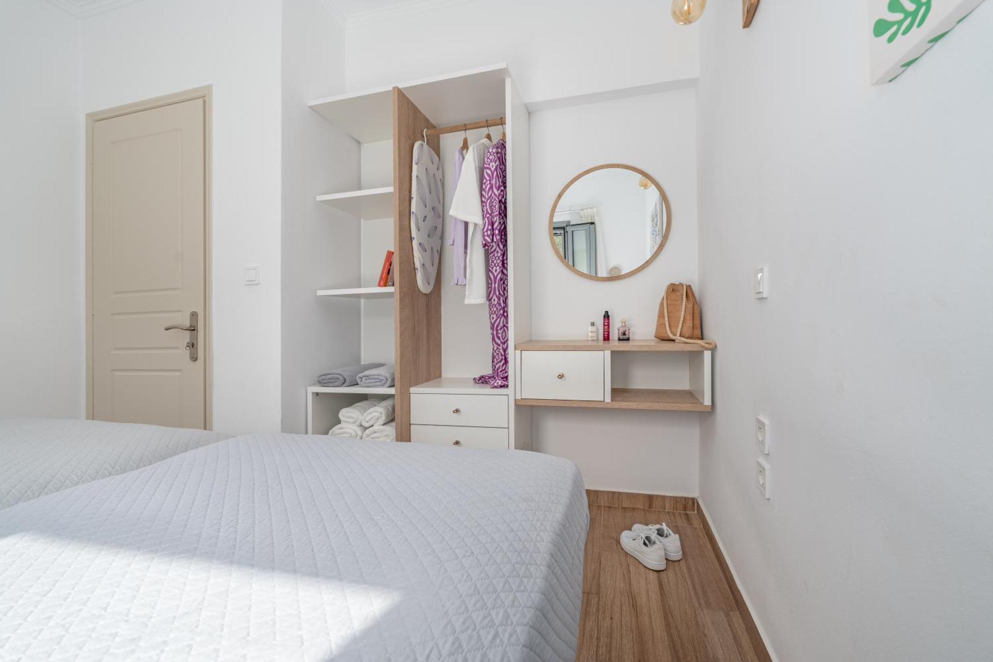 Eleonas Apartment Gialova