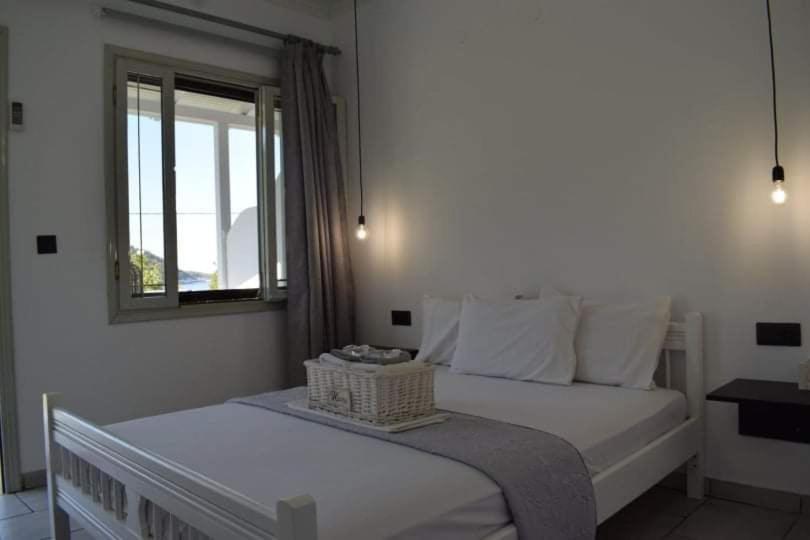 Hotel Kinira Beach Hotel