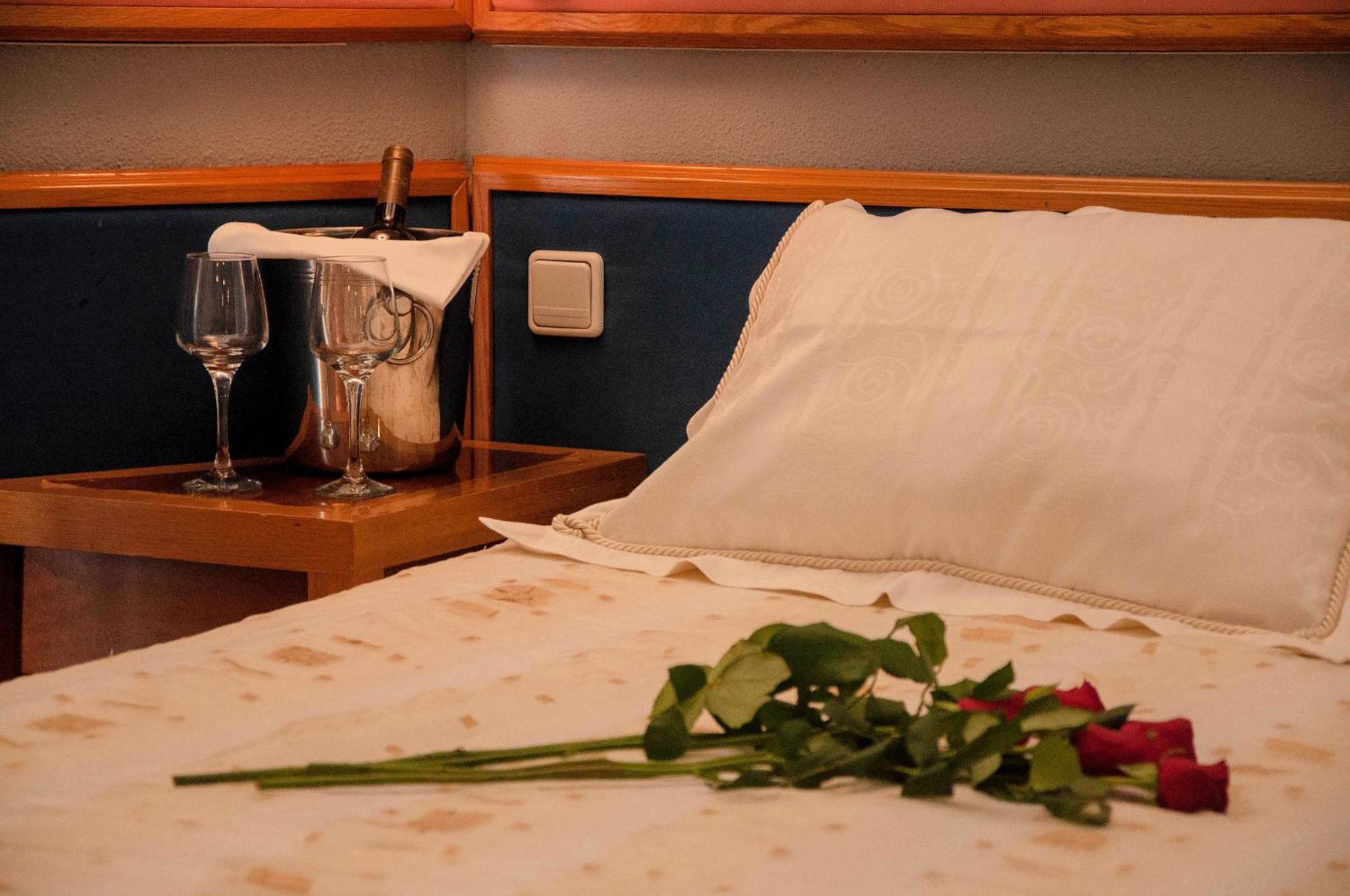Hotel Samaras 3*