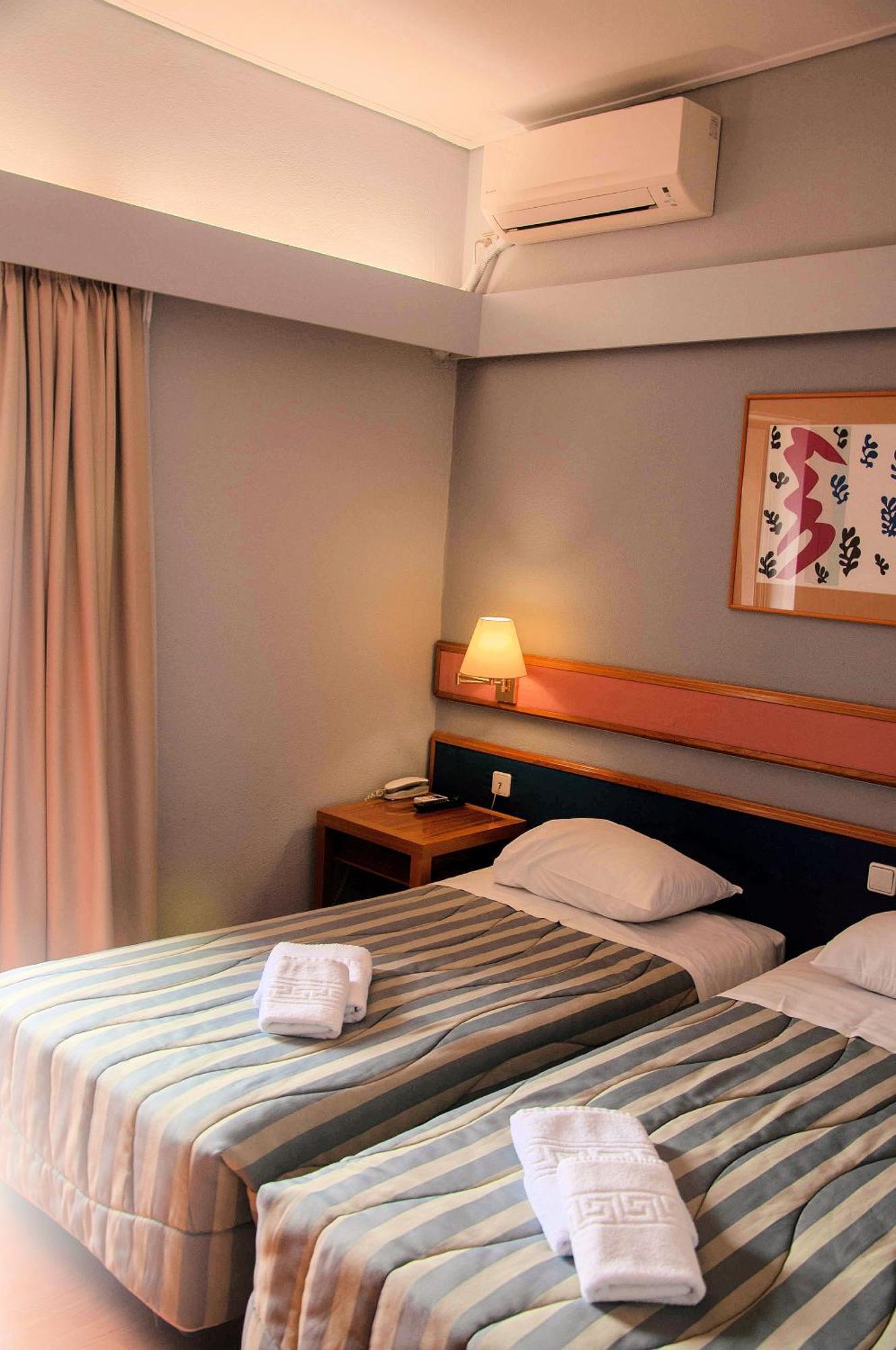Samaras Hotel 3*