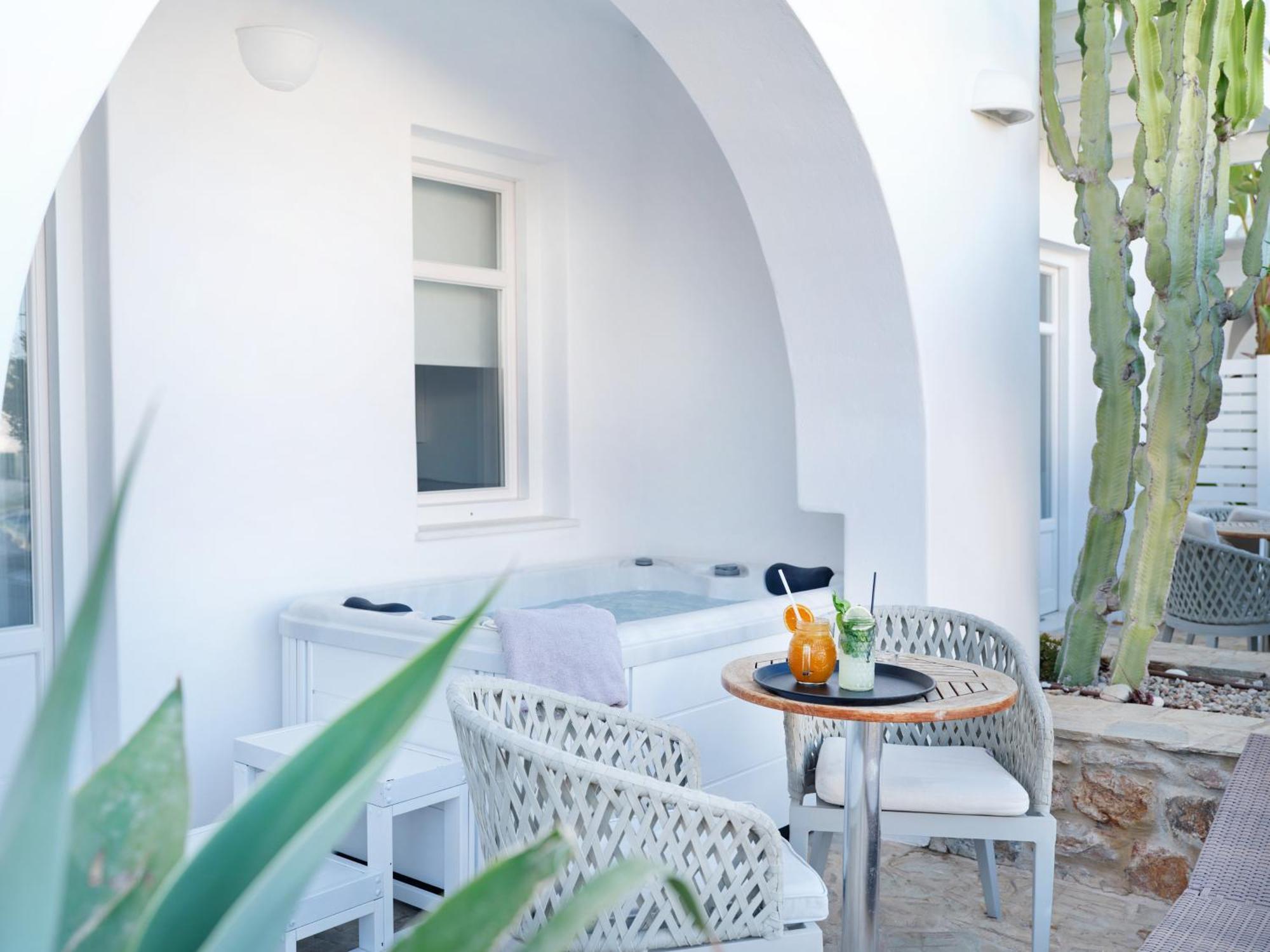 Stelia Mare Boutique Naousa (Paros)
