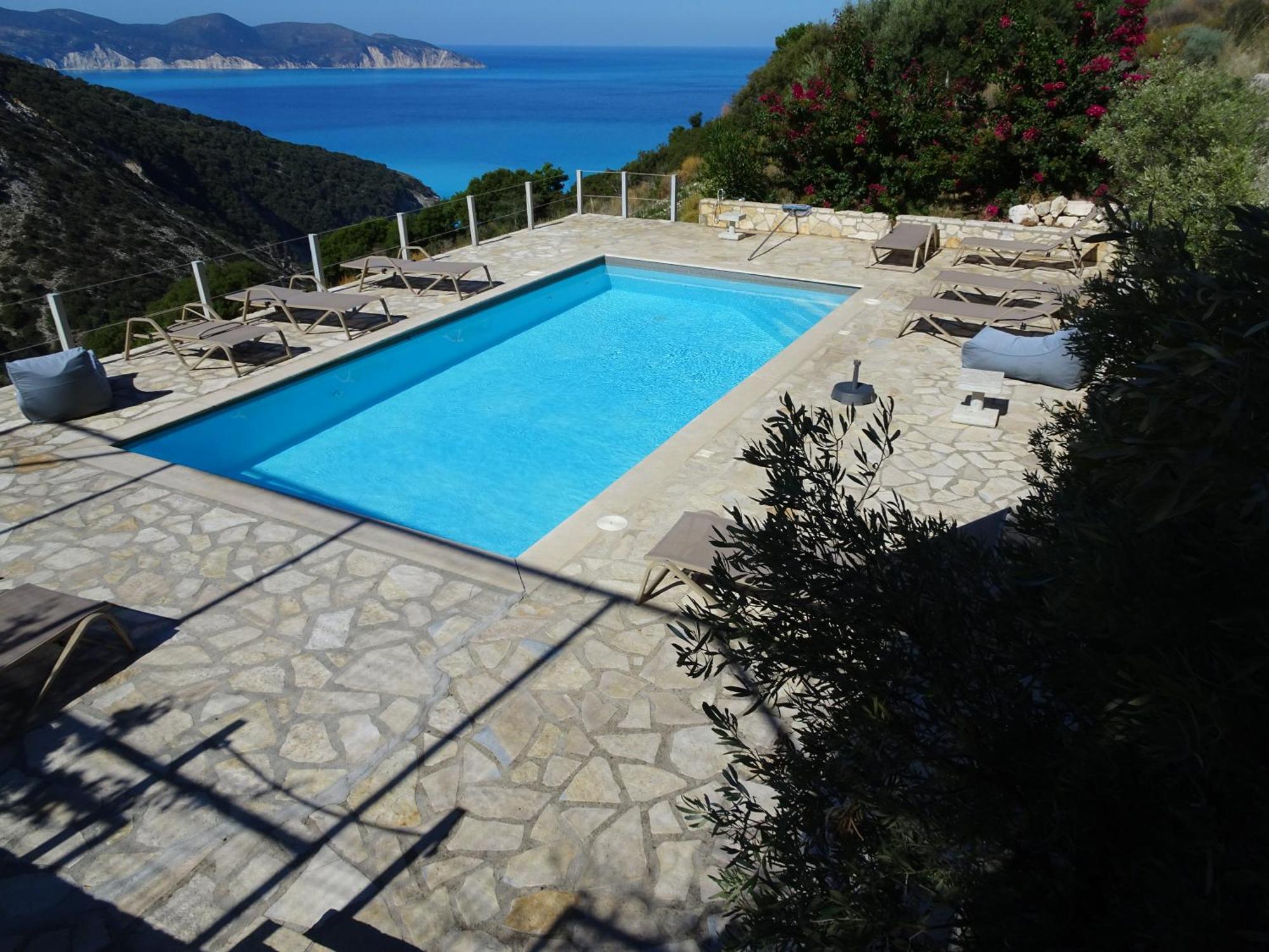 Myrtos Bay Apartment Anomeria