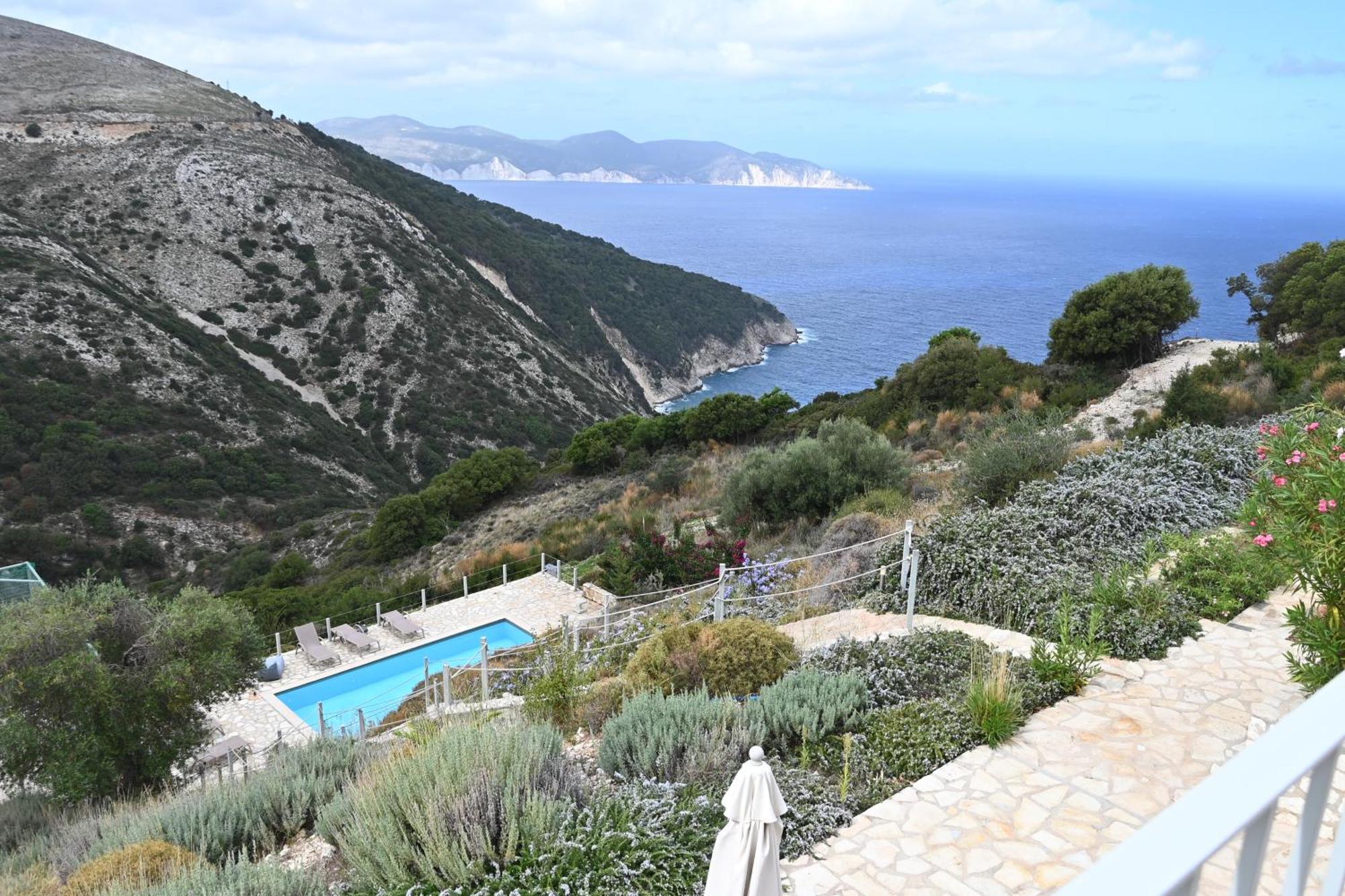 Myrtos Bay Anomeria