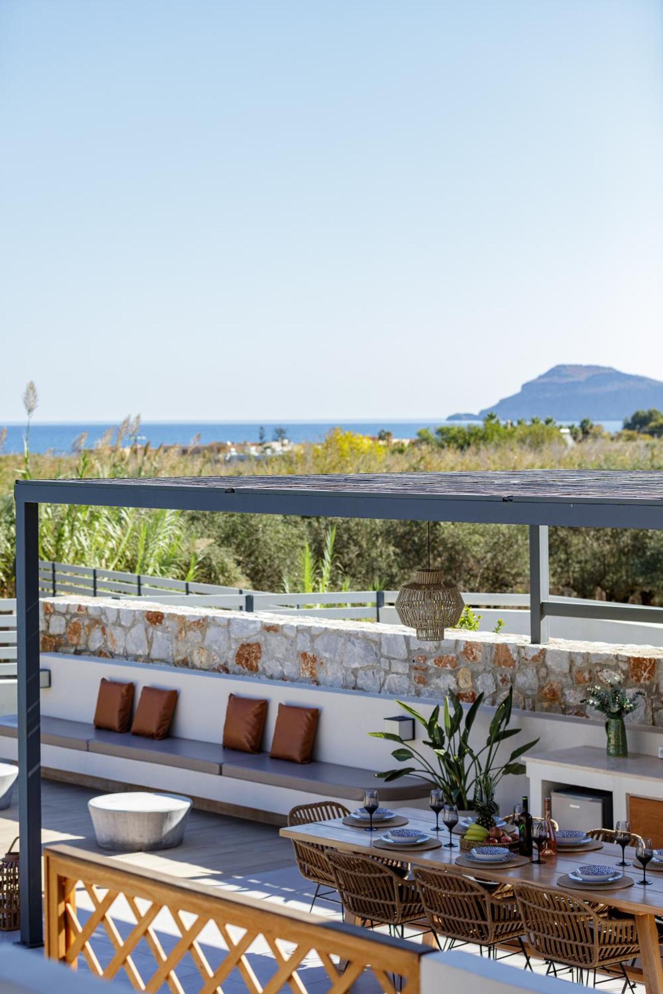 Villa Quiet Aviana,garden, Heated Pool,bbq,jacuzzi Gerani (Chania)
