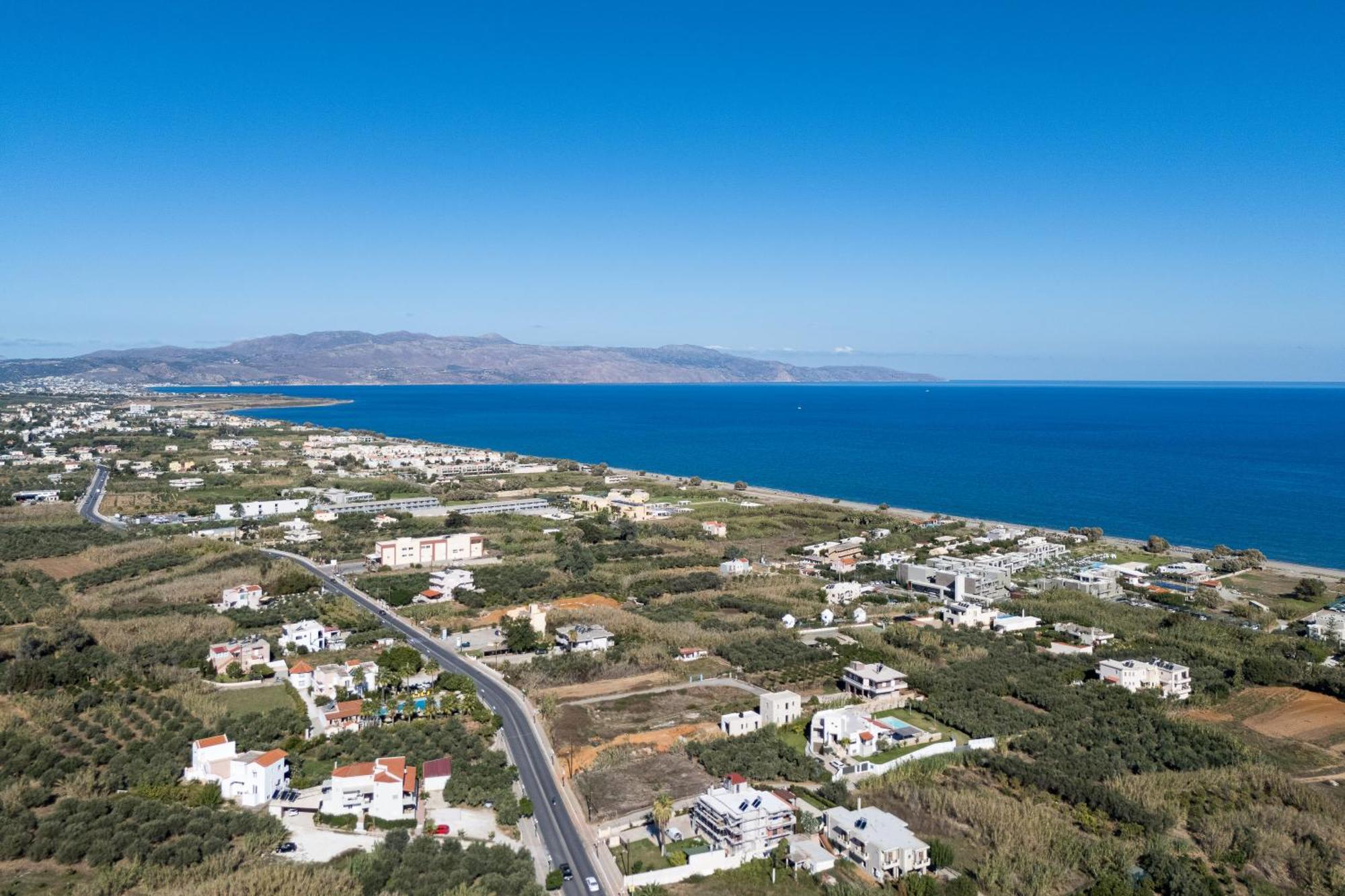Quiet Aviana,garden, Heated Pool,bbq,jacuzzi *