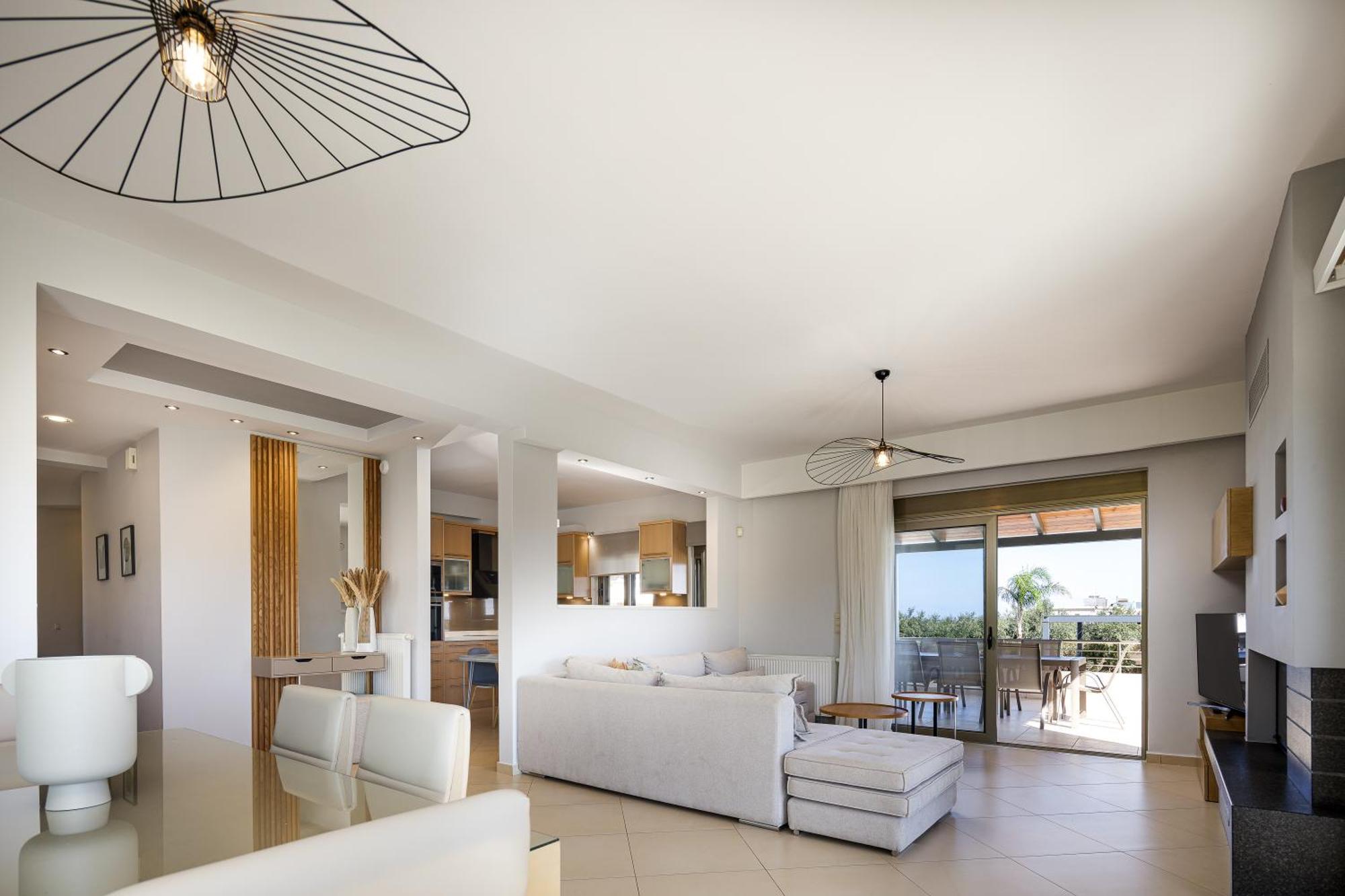 Villa Quiet Aviana,garden, Heated Pool,bbq,jacuzzi Gerani (Chania)