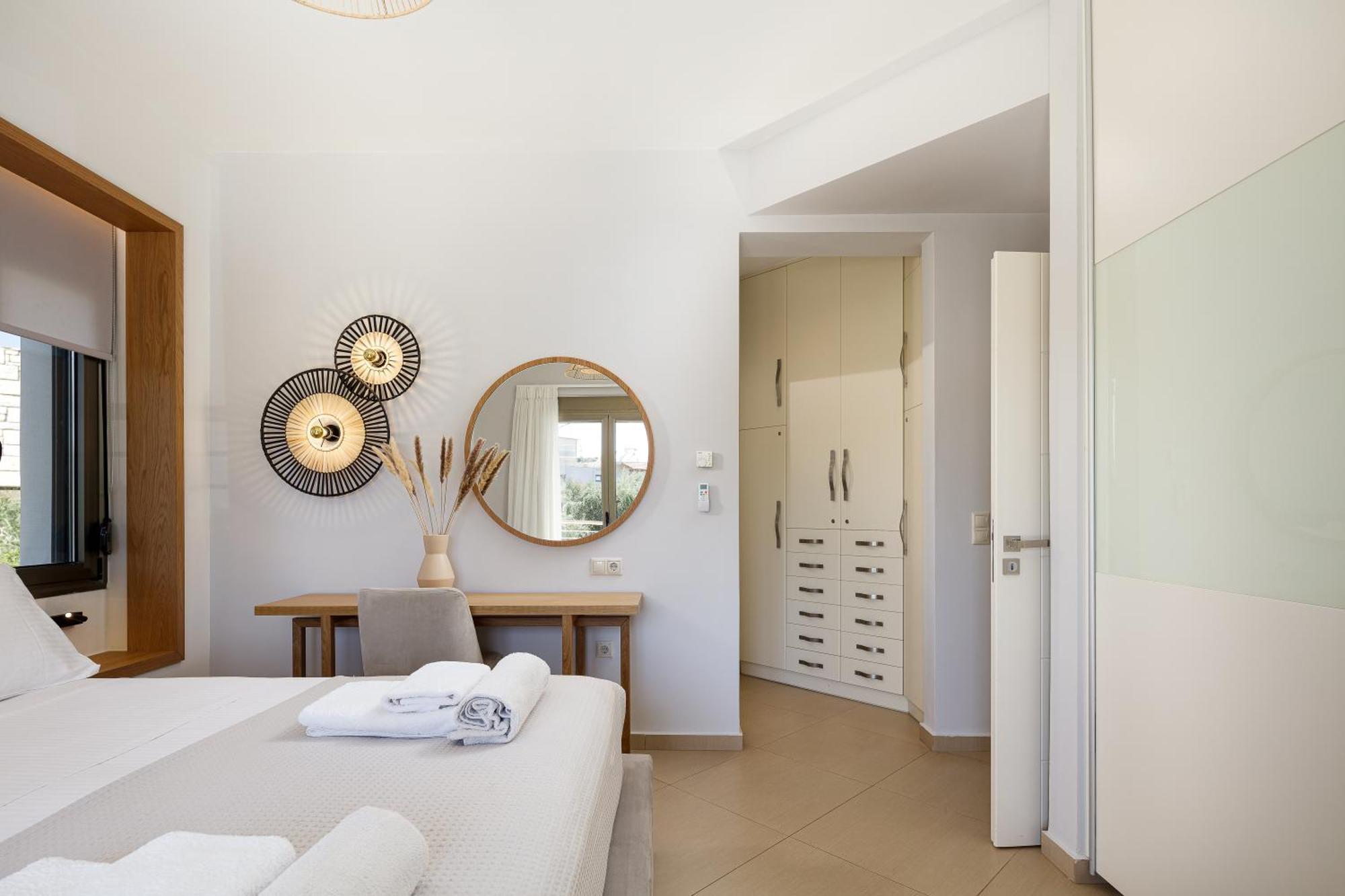 Villa Quiet Aviana,garden, Heated Pool,bbq,jacuzzi Gerani (Chania)