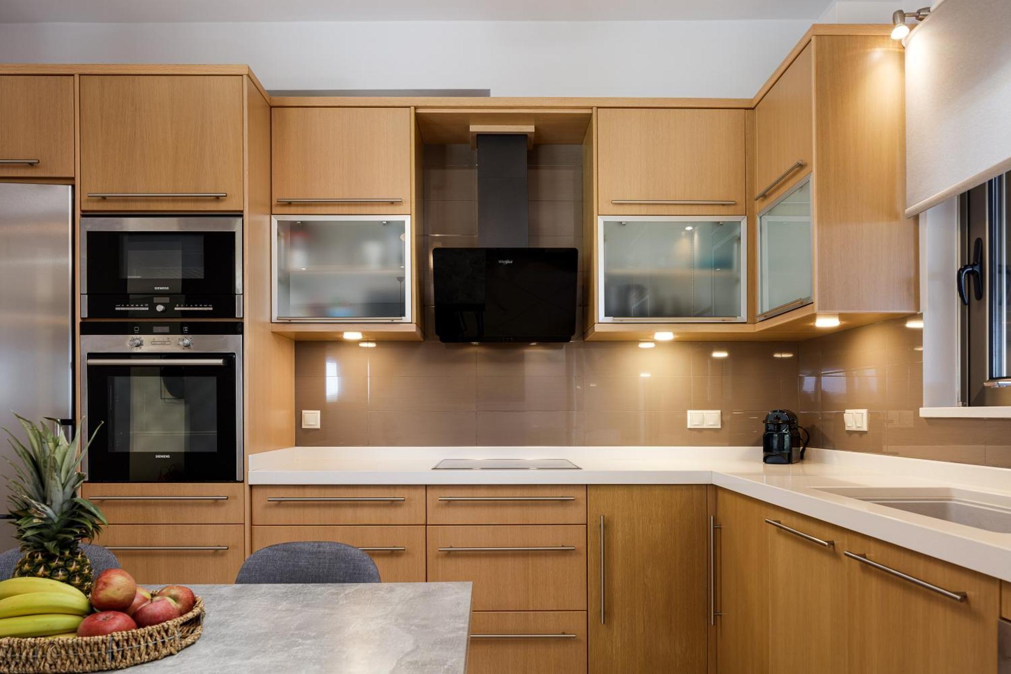 Villa Quiet Aviana,garden, Heated Pool,bbq,jacuzzi