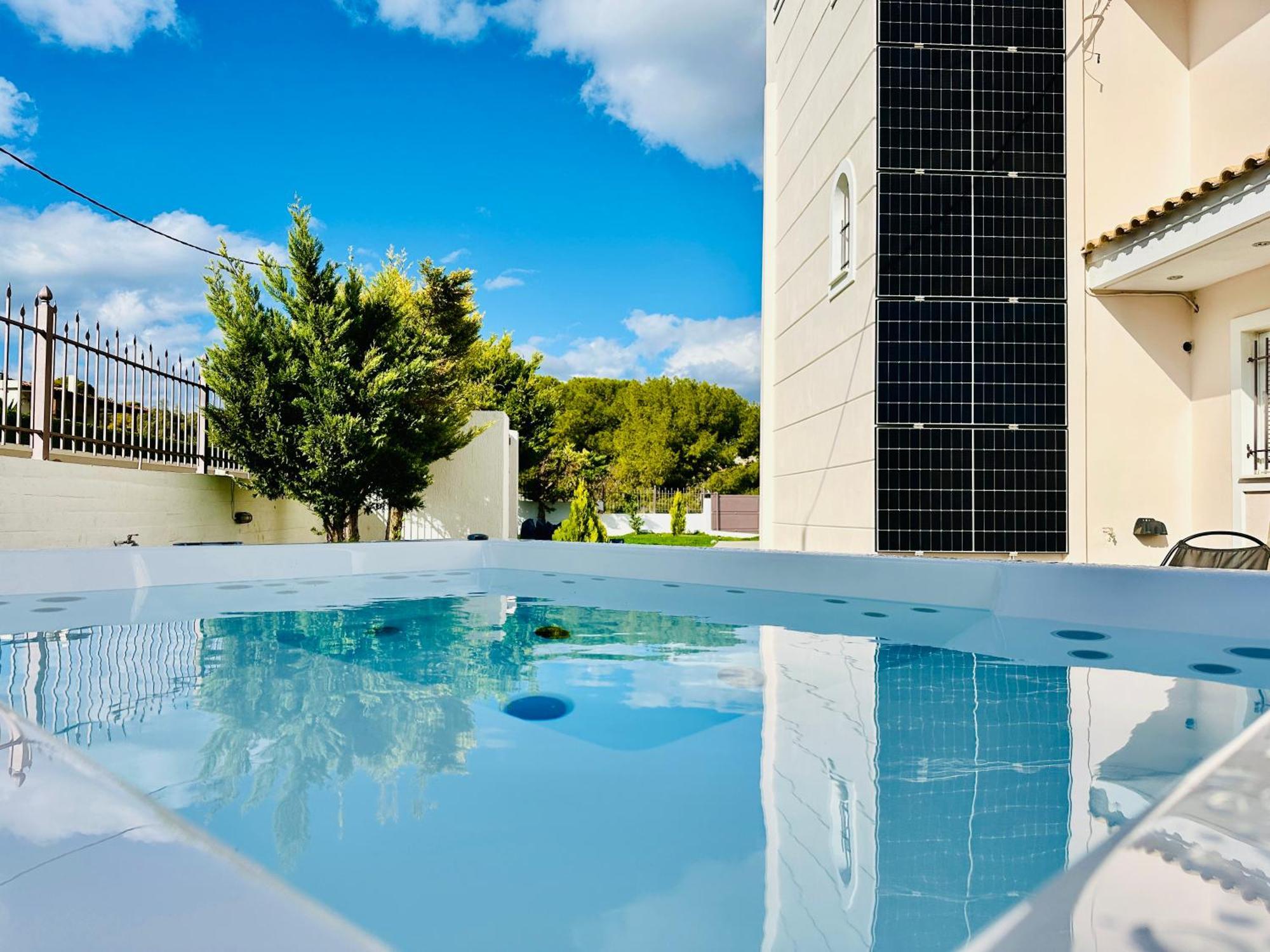 Airfenos - Athens Riviera Villa