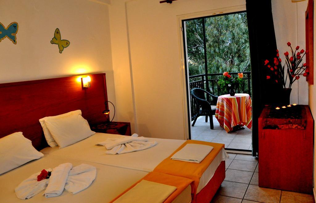 Haris Aparthotel
