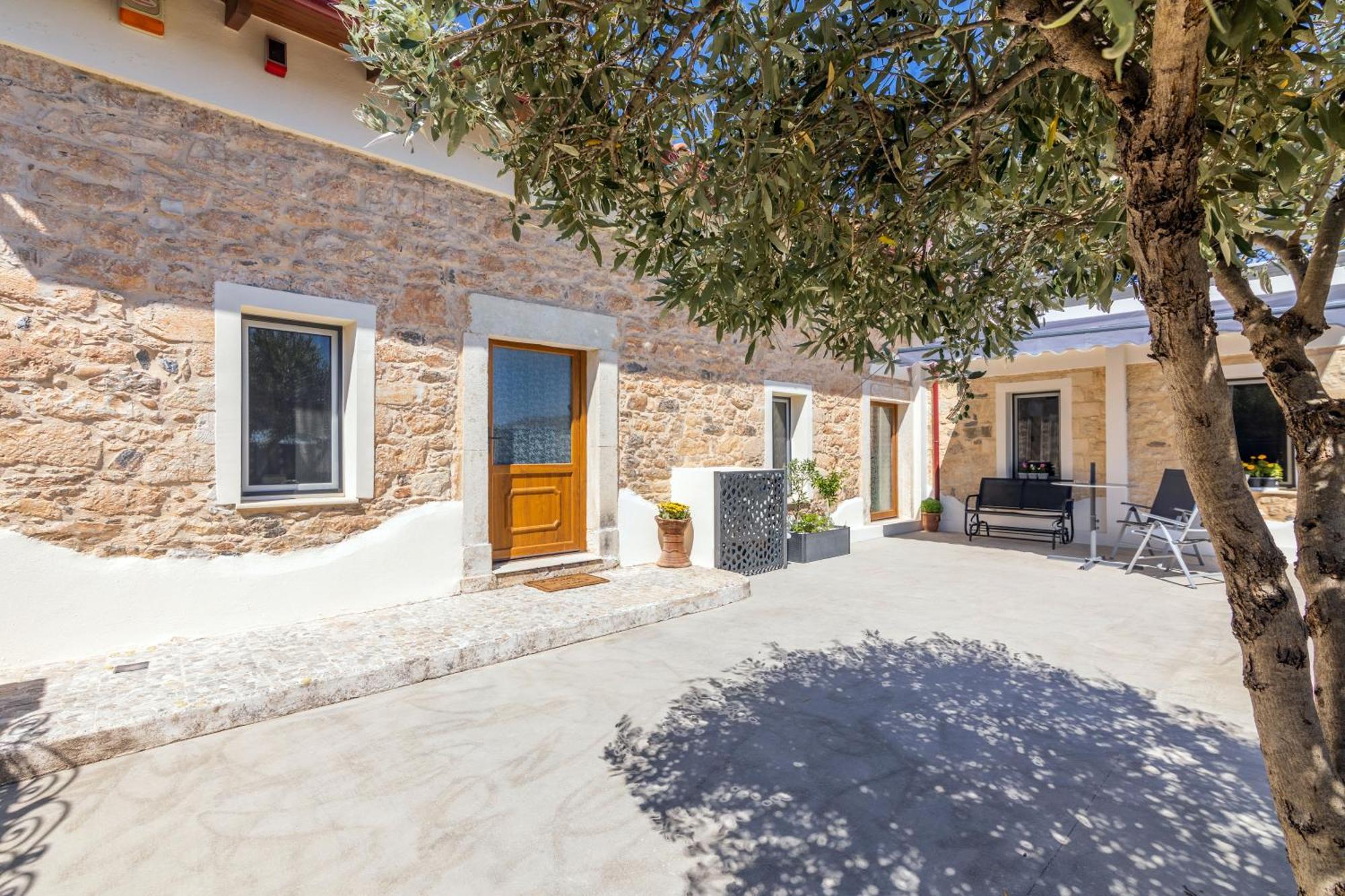 Thrapsano House With Private Pool By Hospi * Heraklion (Crete)