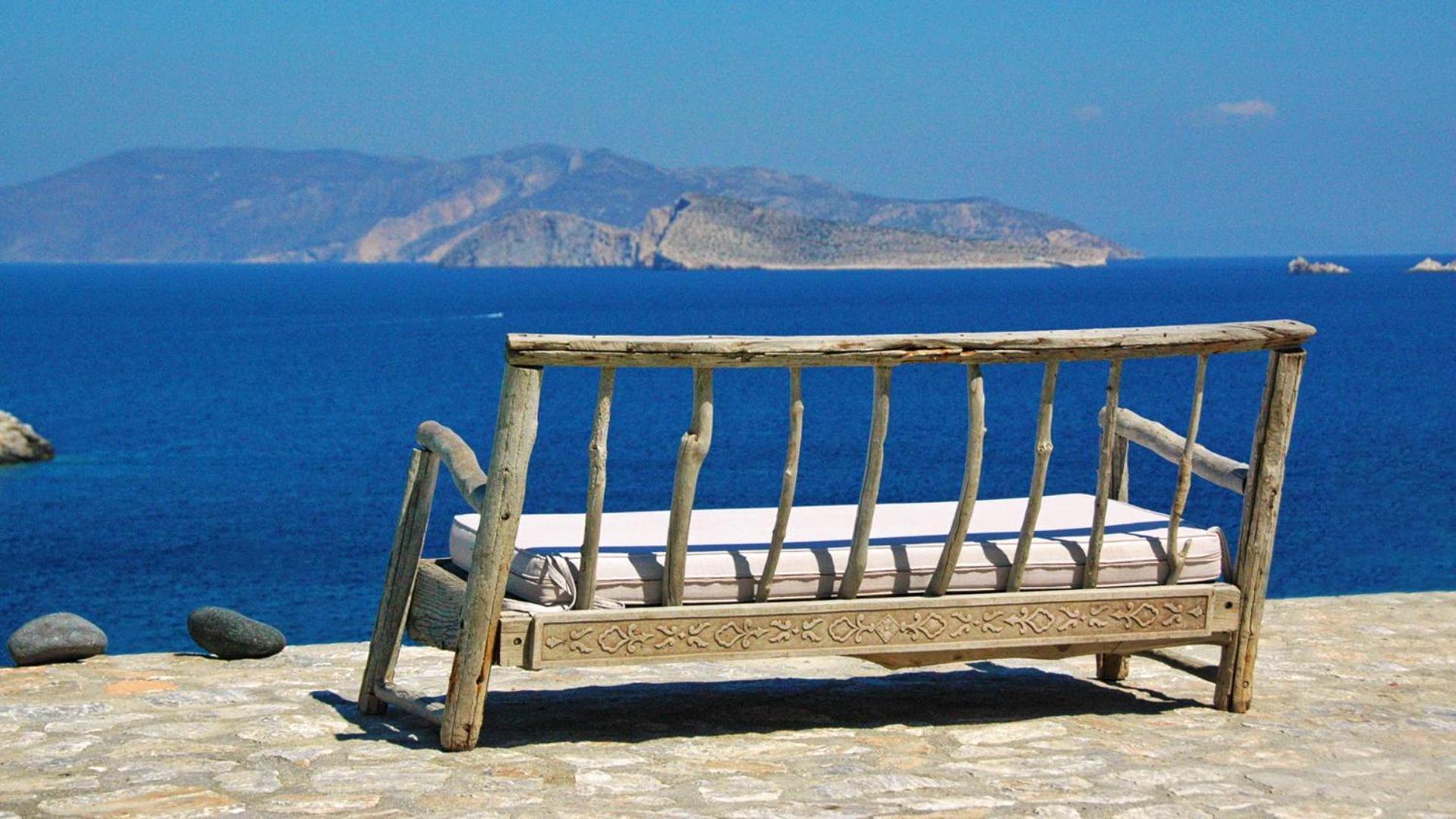 Folegandros Villas *