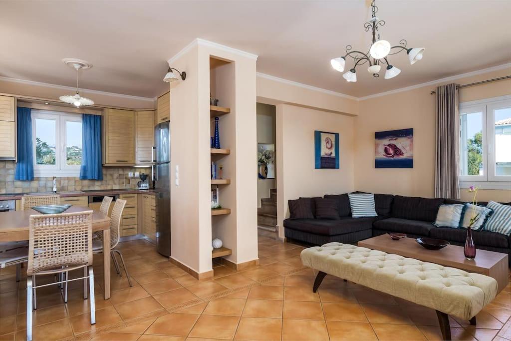 Vinaria Litoa Villa Minia
