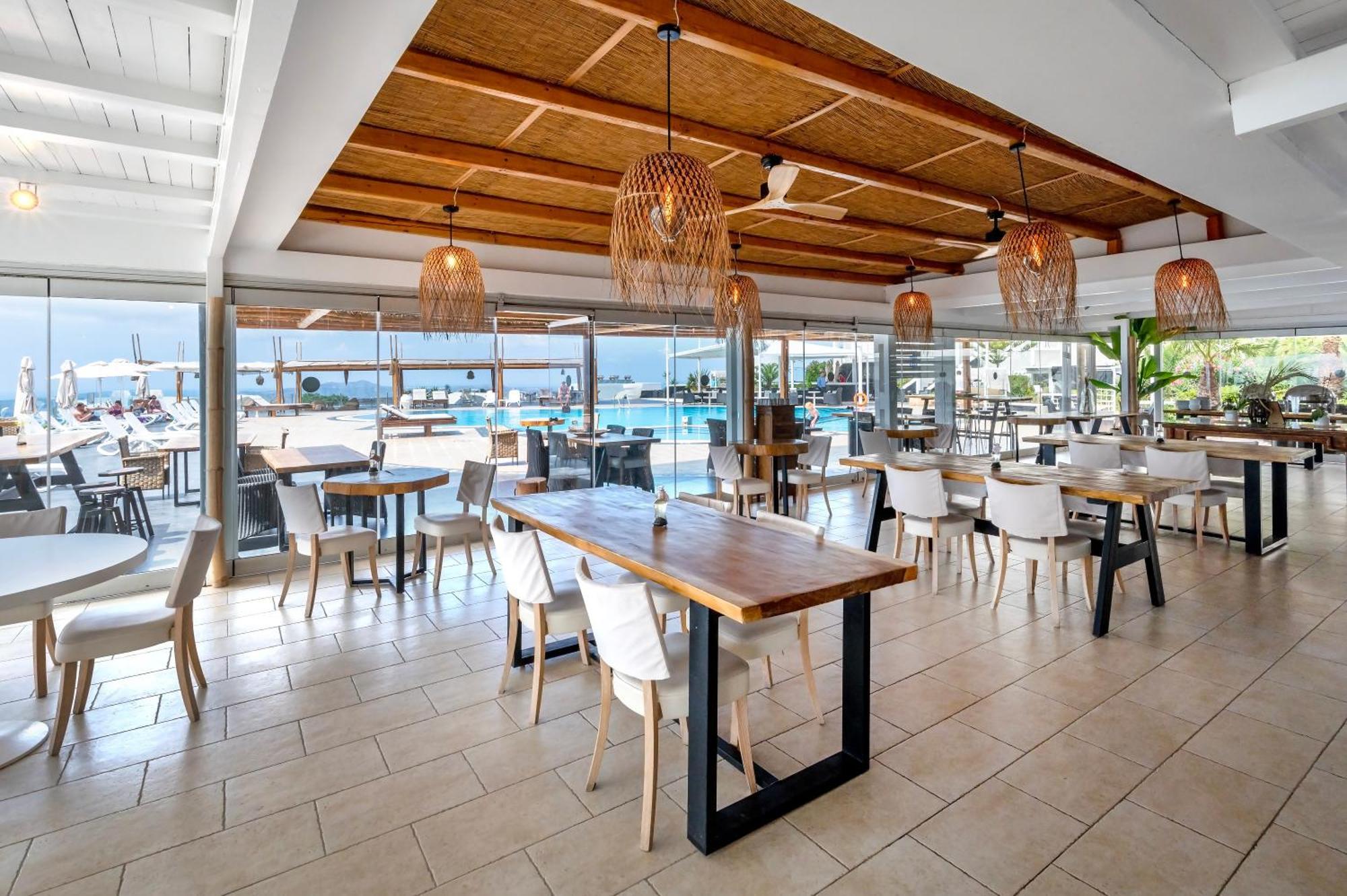 Orizontes Santorini Hotel Pyrgos Kallistis
